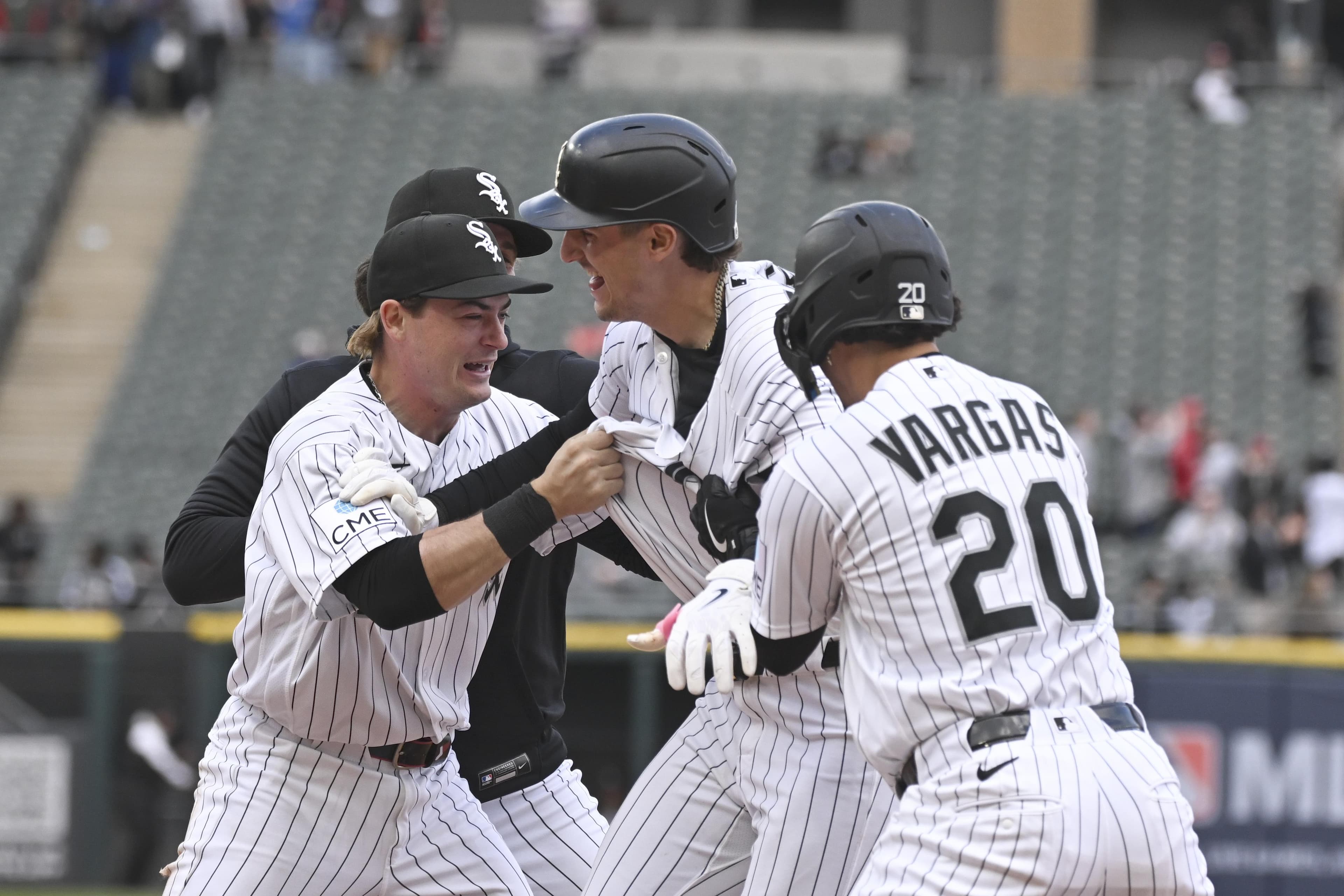 Game Thread: White Sox (16-17) at Padres (19-13)