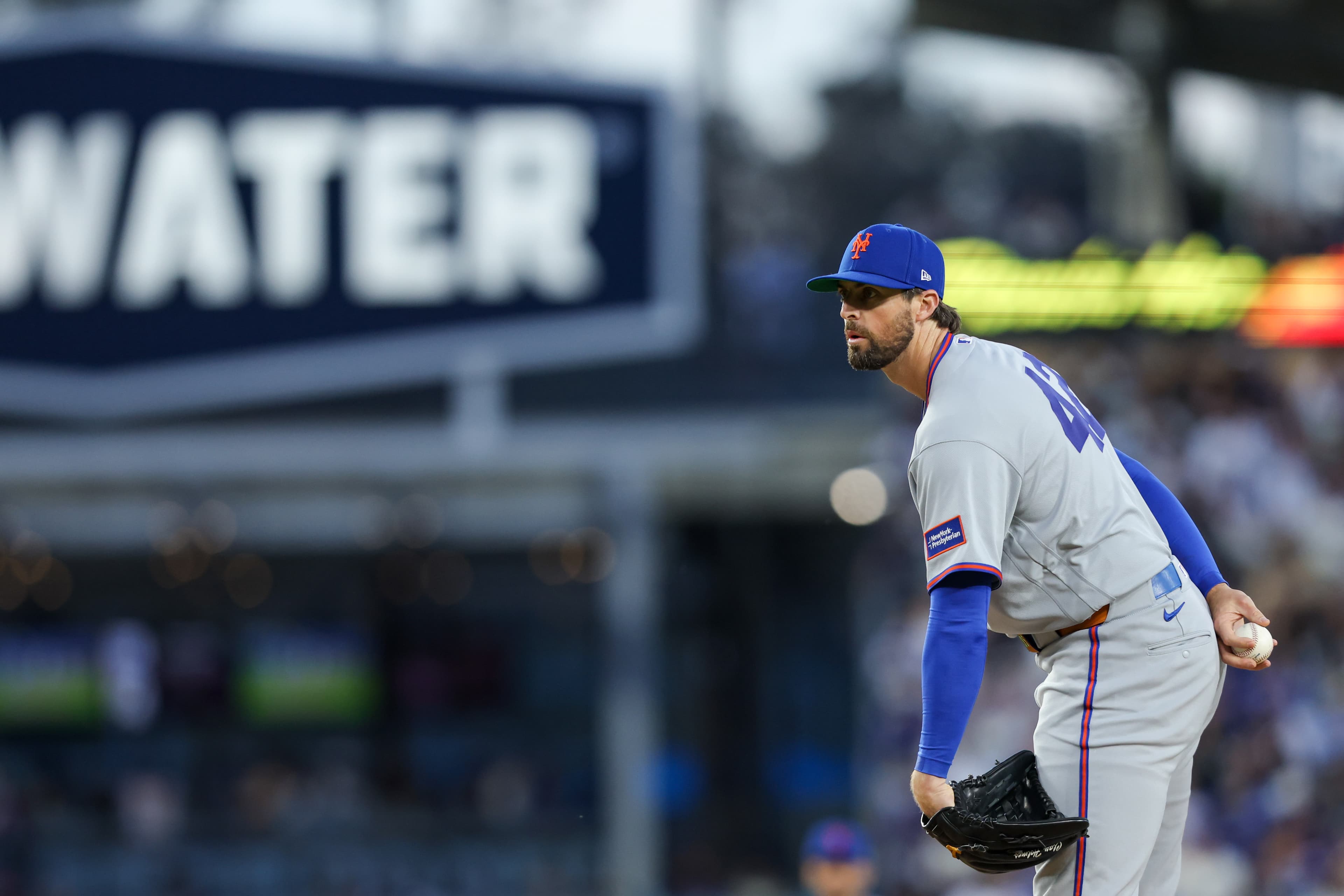 Mets get swept as their offense remains inert