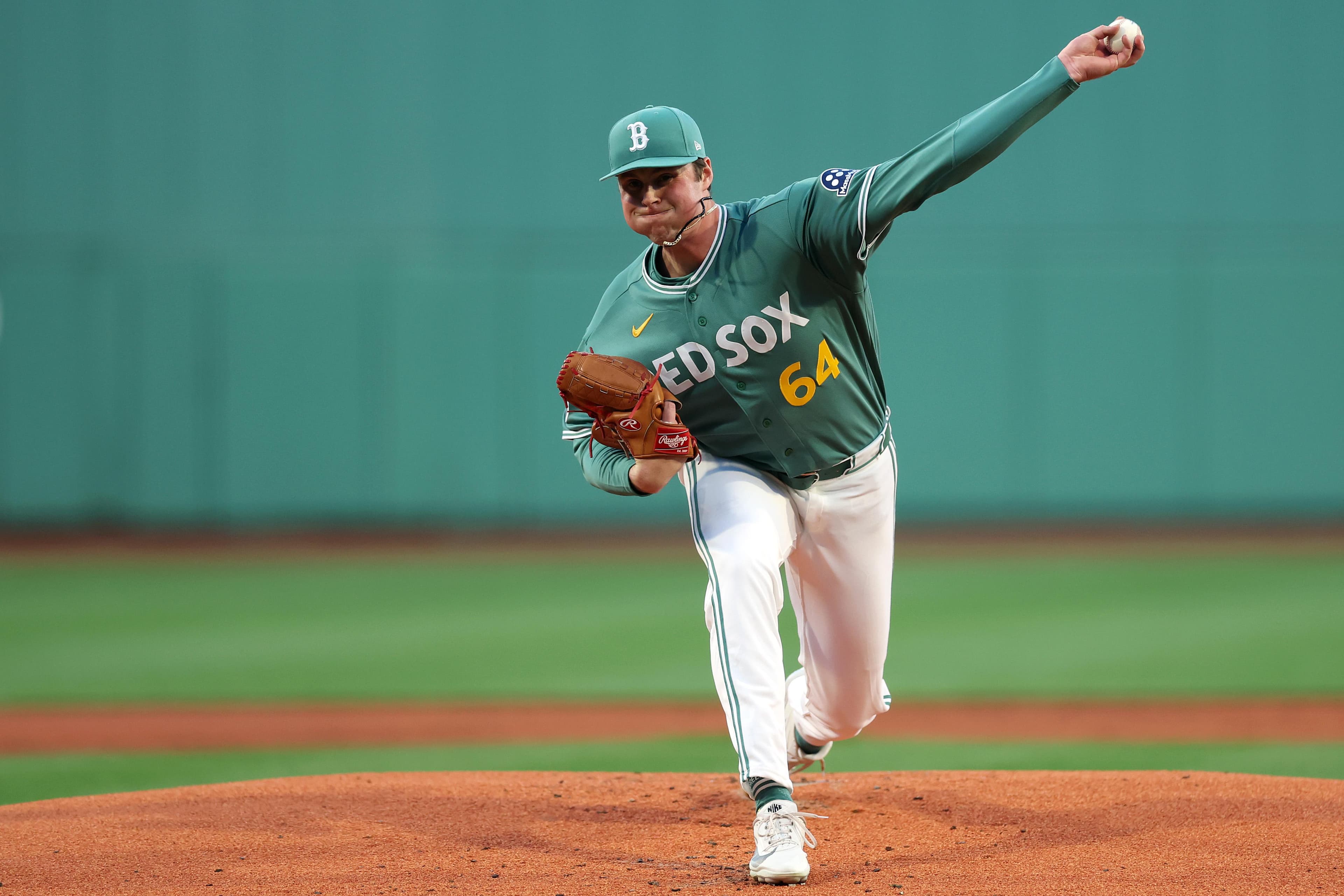 Red Sox 3, Astros 1: Bennett, Duran drive series opening victory at Fenway