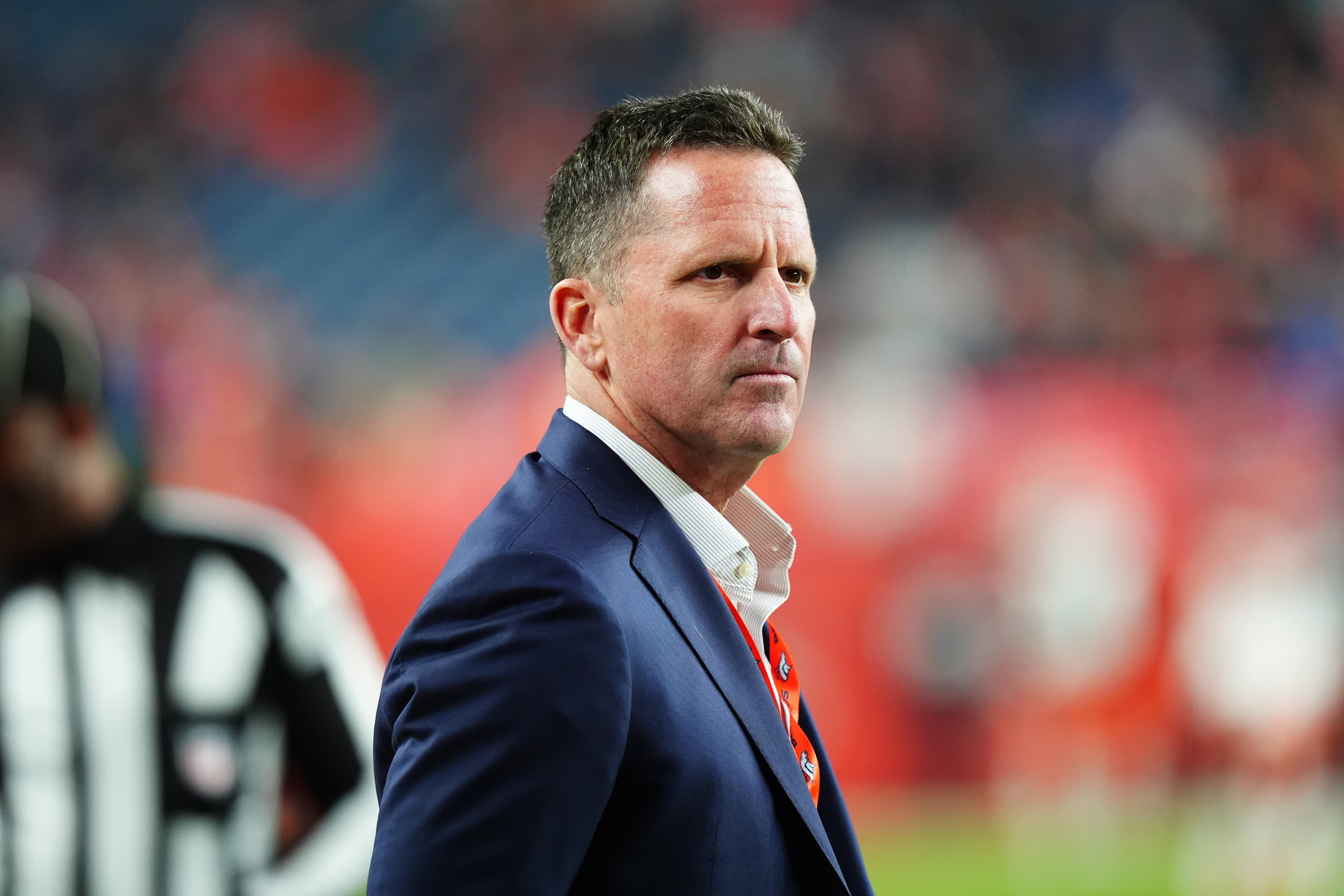 Denver Broncoz' Free Agency: Lock 'Em Up and Let The Rave Begin This Year!