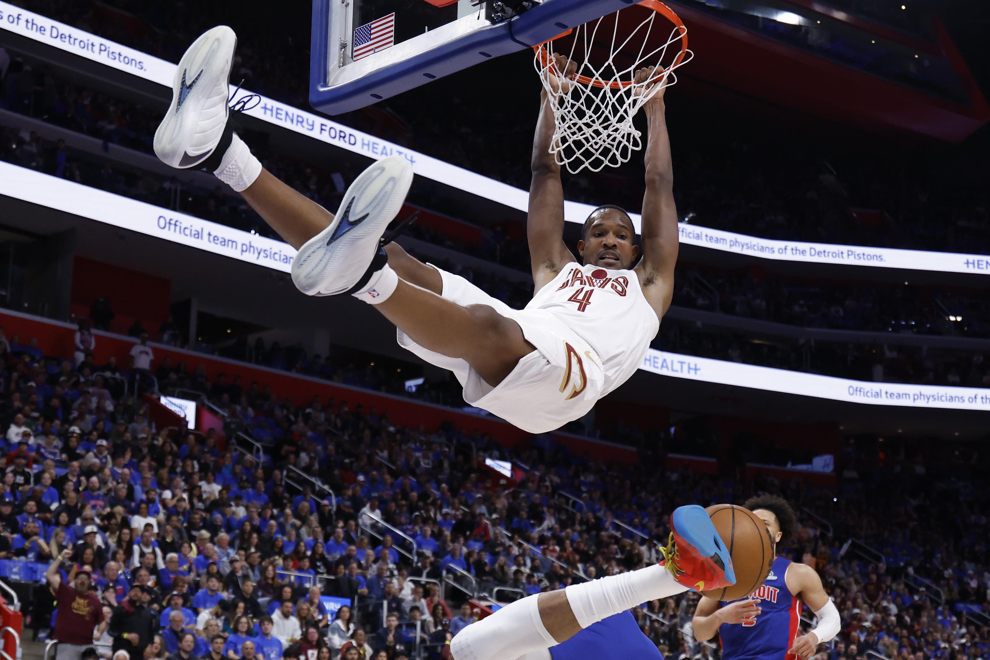 Evan Mobley proves that the Cavs can win now