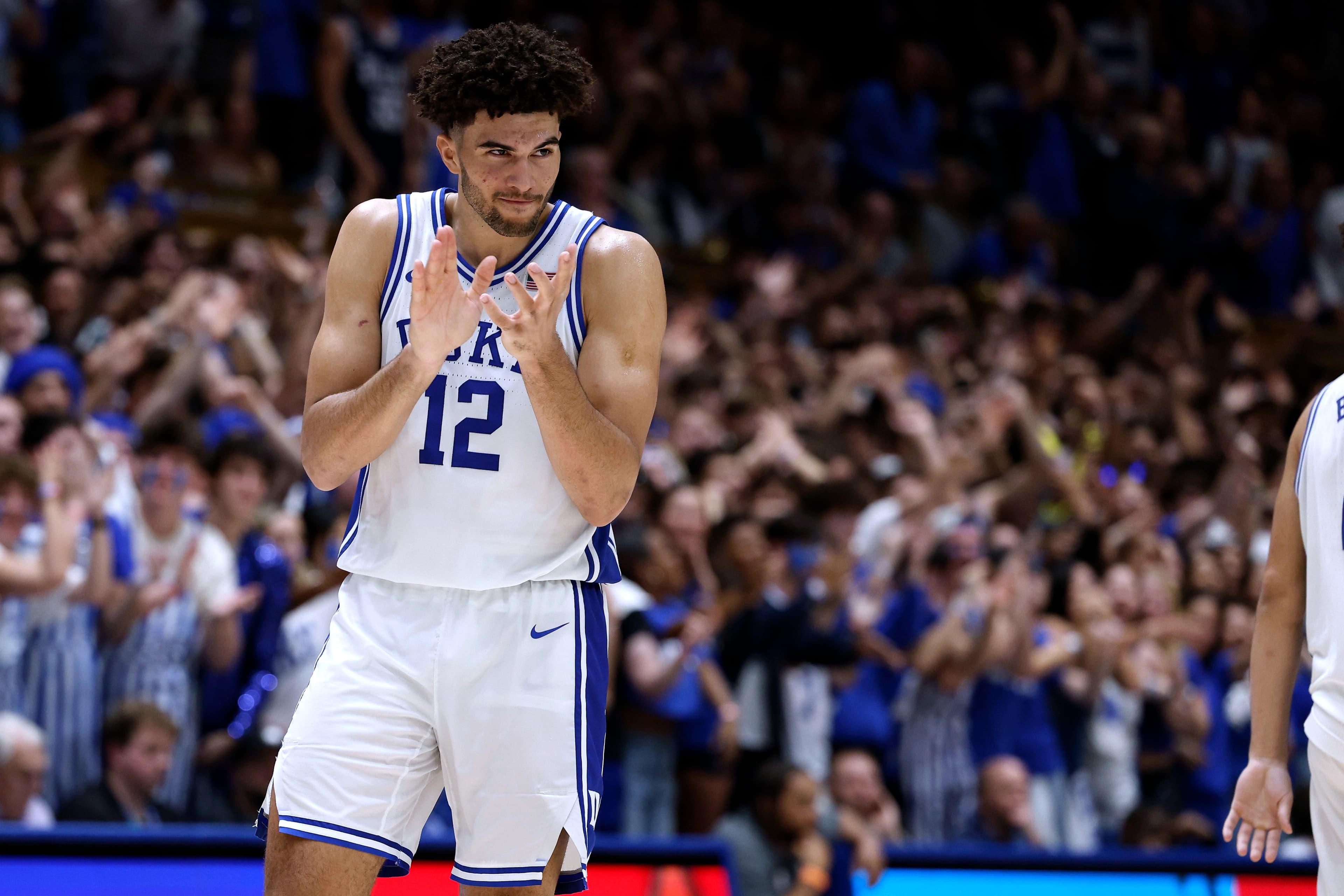 🚨 Get Ready to Smash It: Sign Up for Your Ticket to March Madness Now!