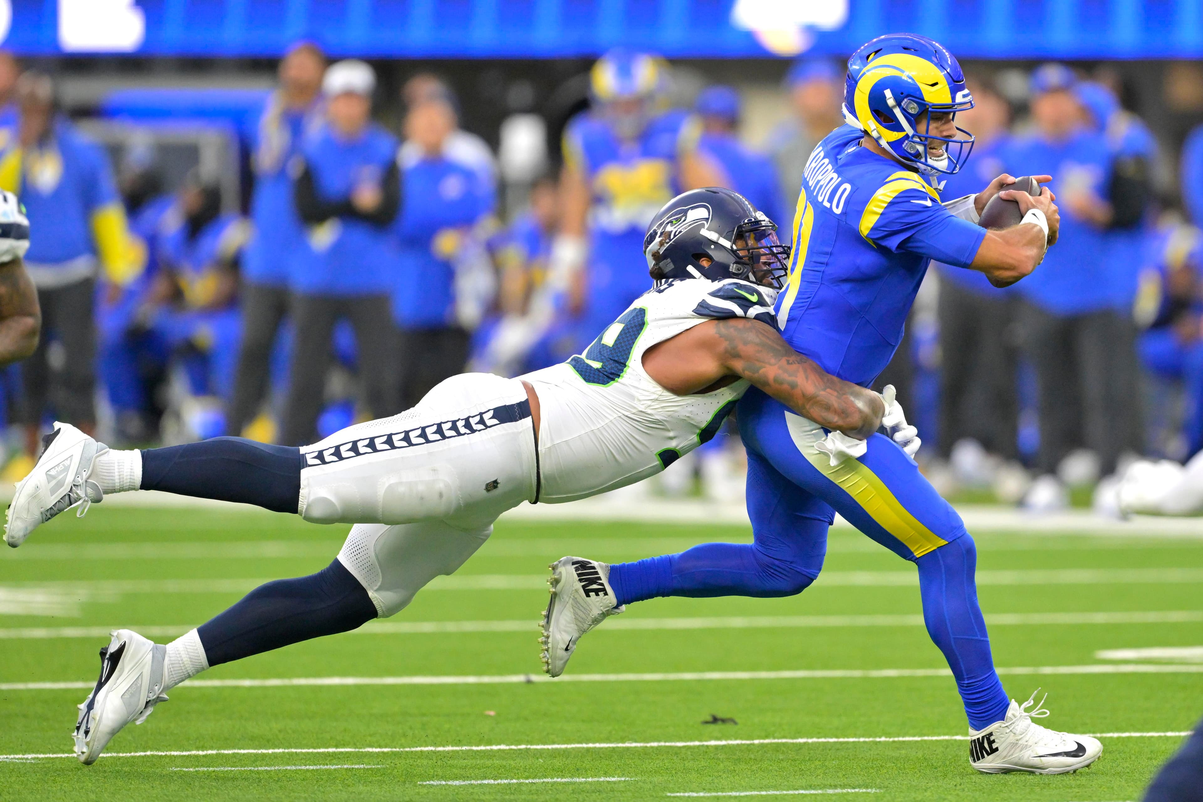 Pre-Snap Reads 5/15: Seahawks slated for several prime-time tilts in 2026
