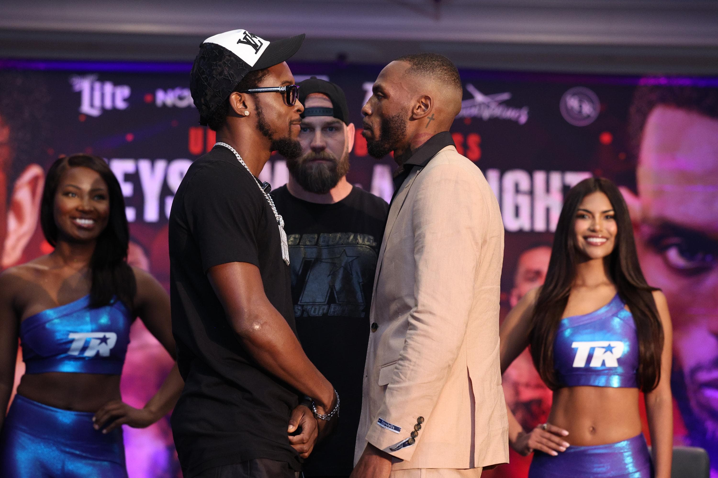 How to watch Keyshawn Davis vs Nahir Albright 2: Start time, streaming and TV, full fight card
