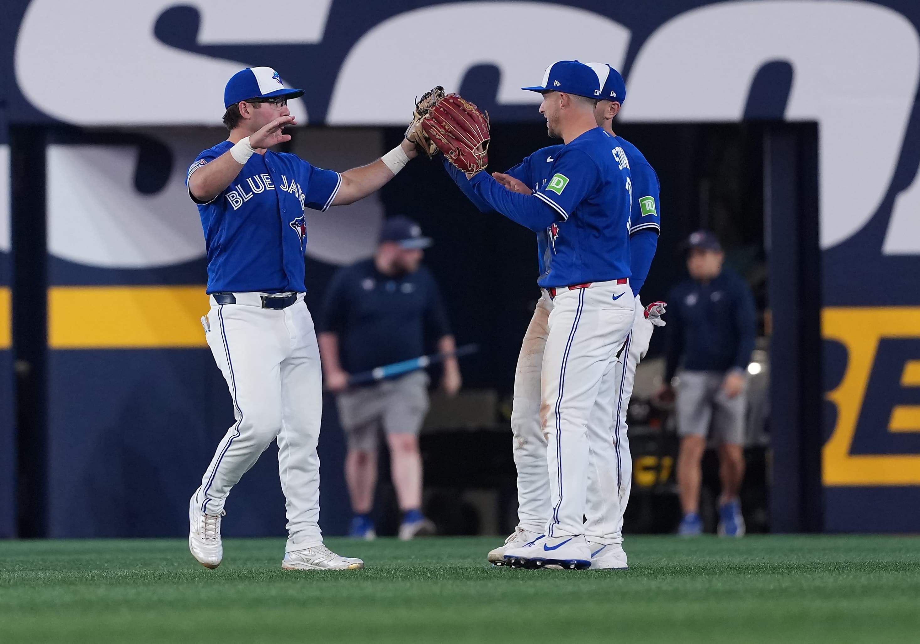 Sunday Bantering: Jays Notes