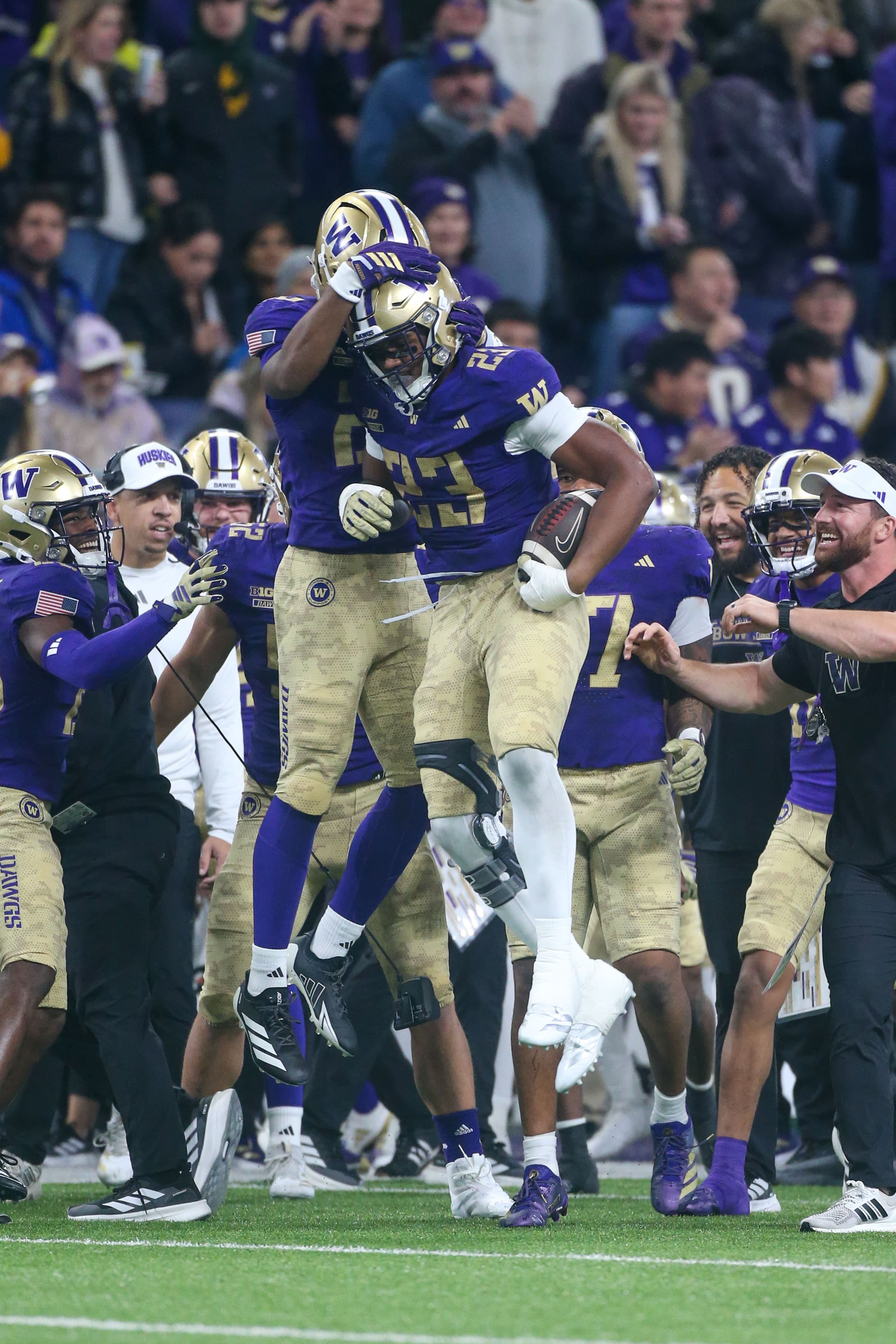 Recruiting Roundup: More Commitments On The Way For UW