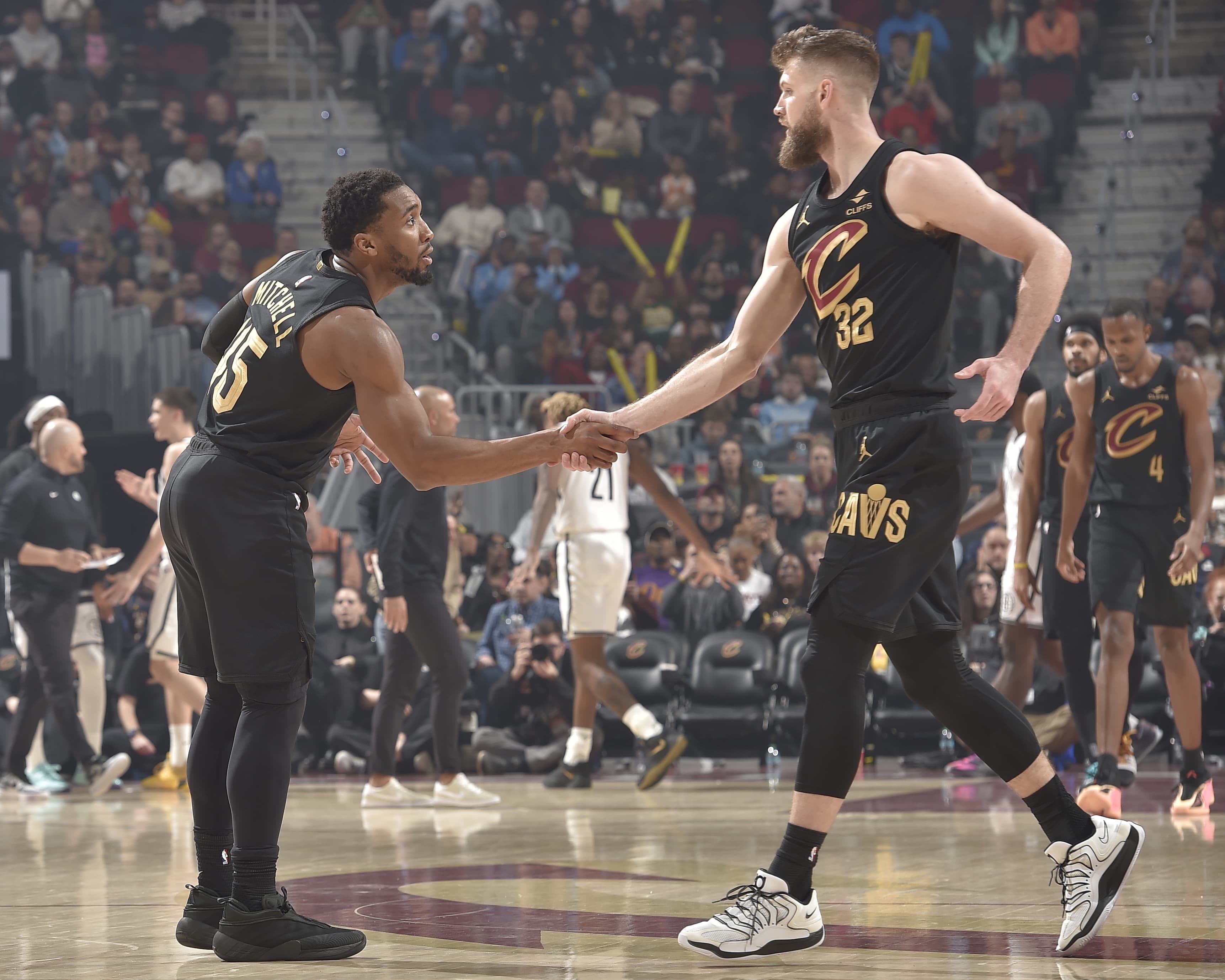 Cavs might have full rotation available for matchup vs. Hawks