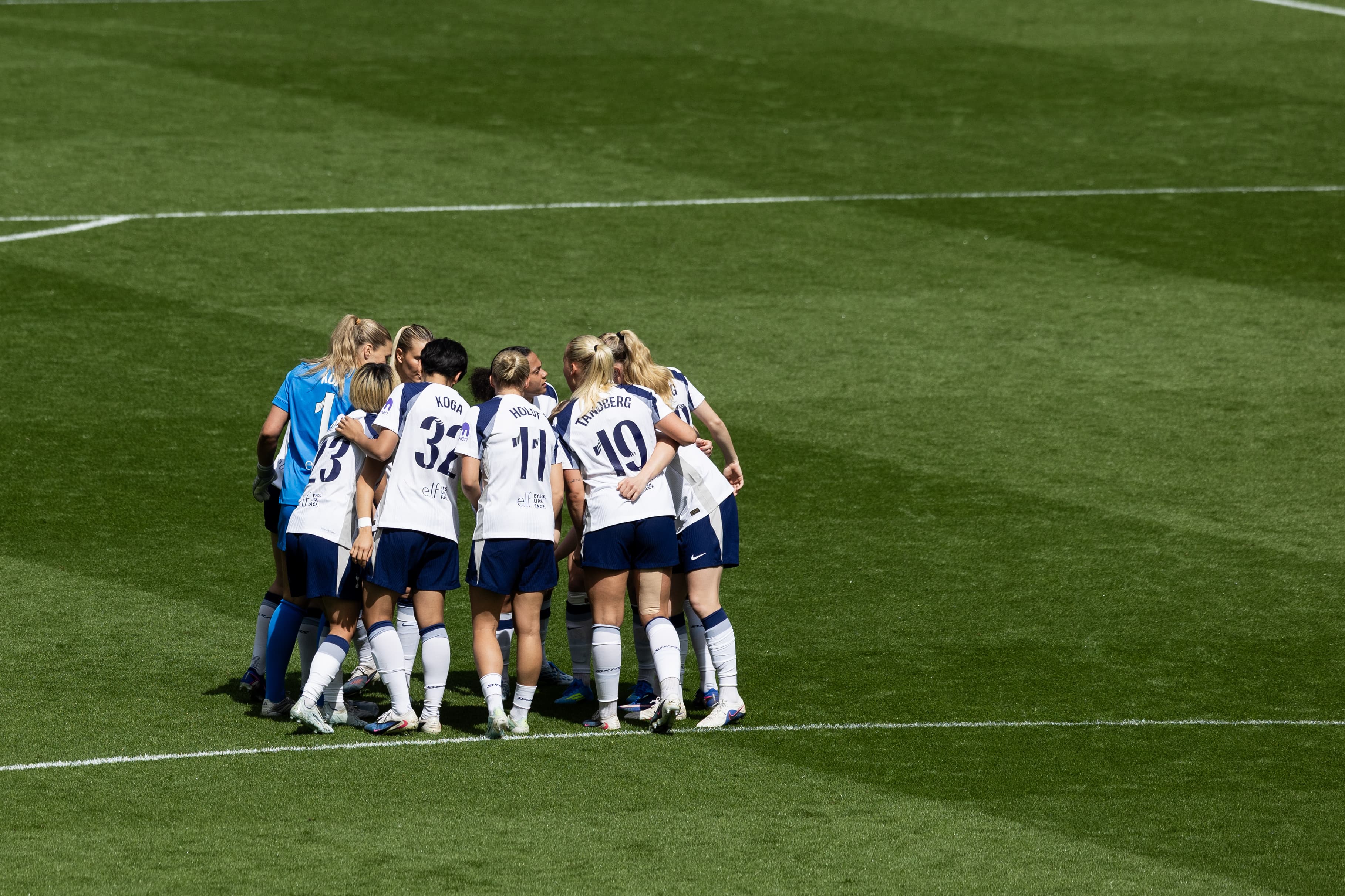Tottenham Hotspur Women 0 – 0 Manchester United: dominant Spurs held goalless