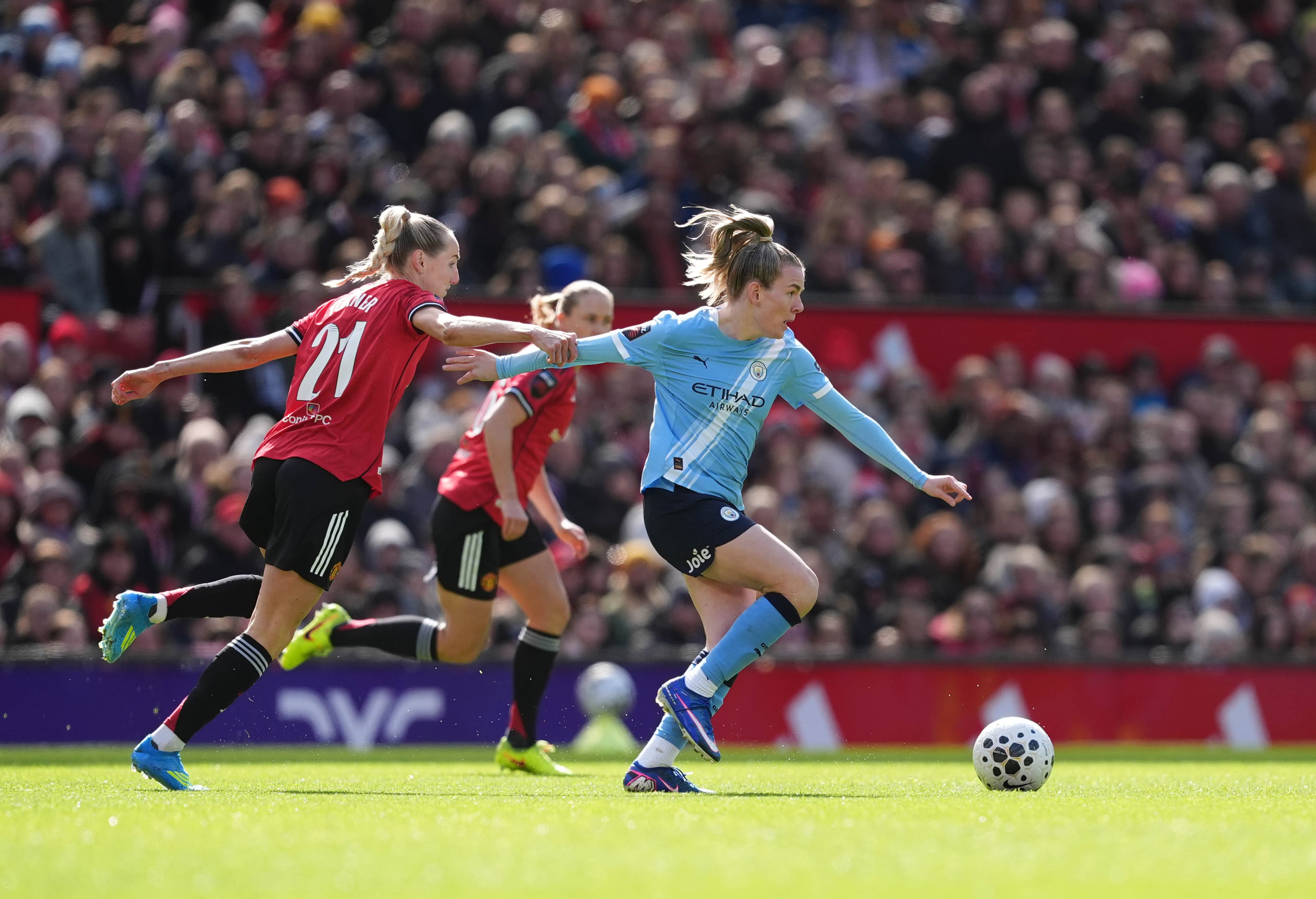 Manchester United 0-3 Manchester City: Skinner’s side eviscerated on Derby Day