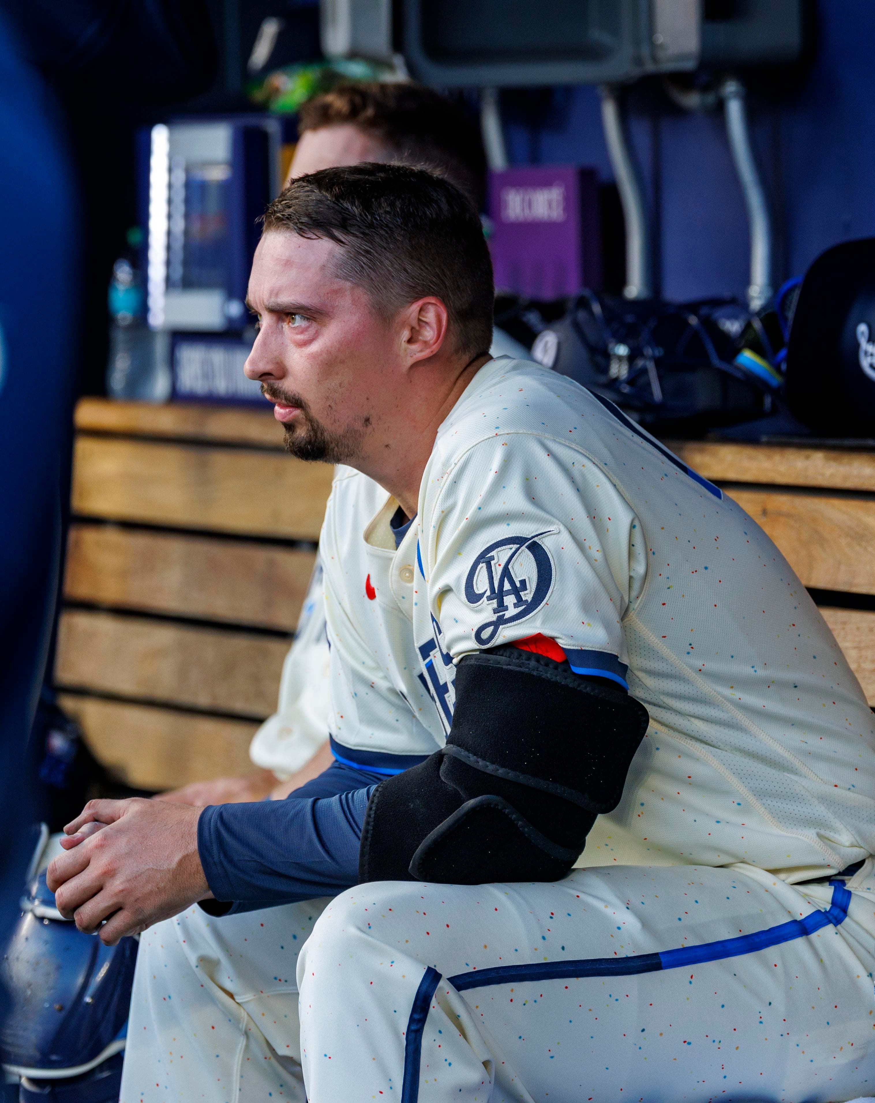 Blake Snell has loose bodies in elbow, expected to miss a while