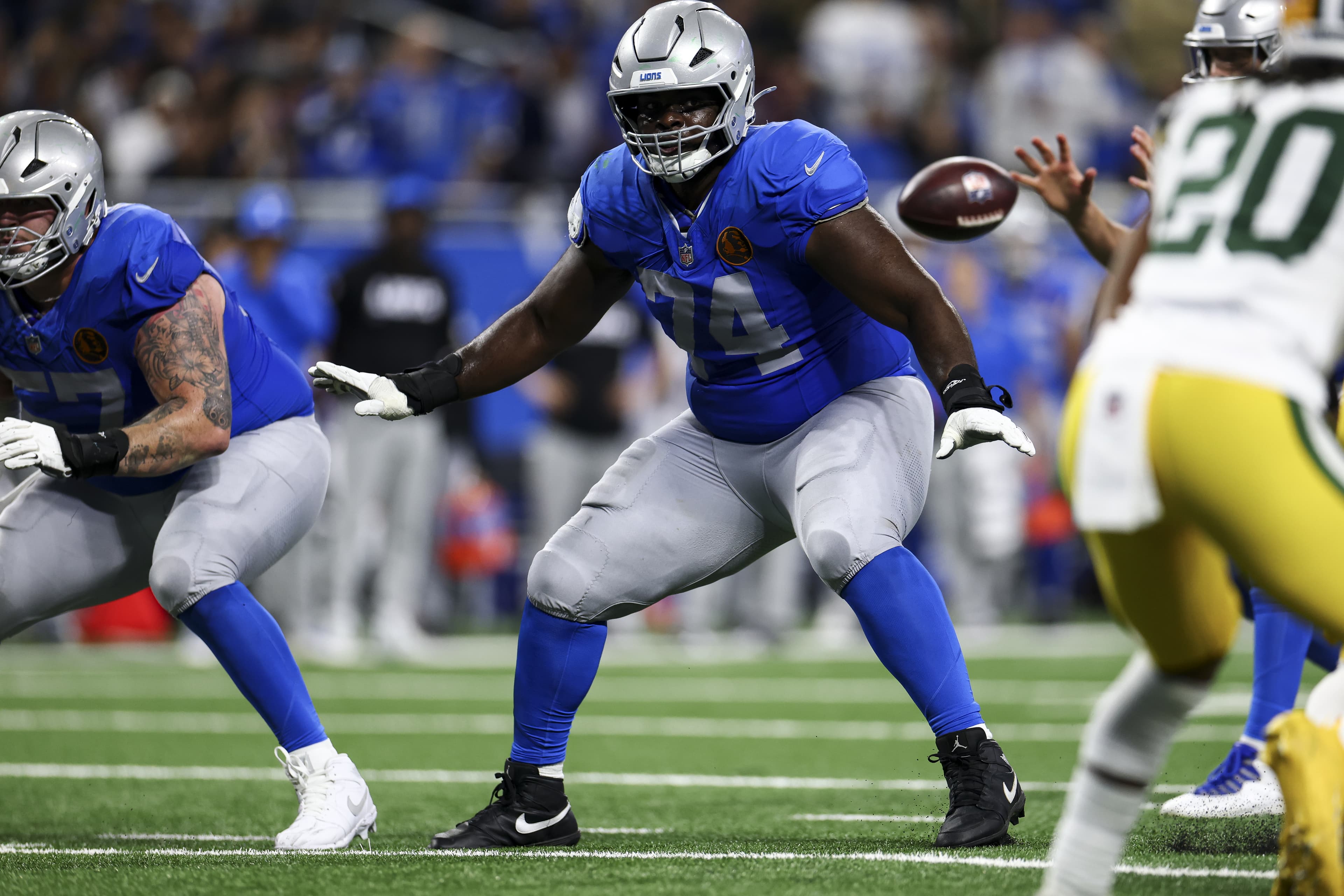 Chargers sign OG Kayode Awosika