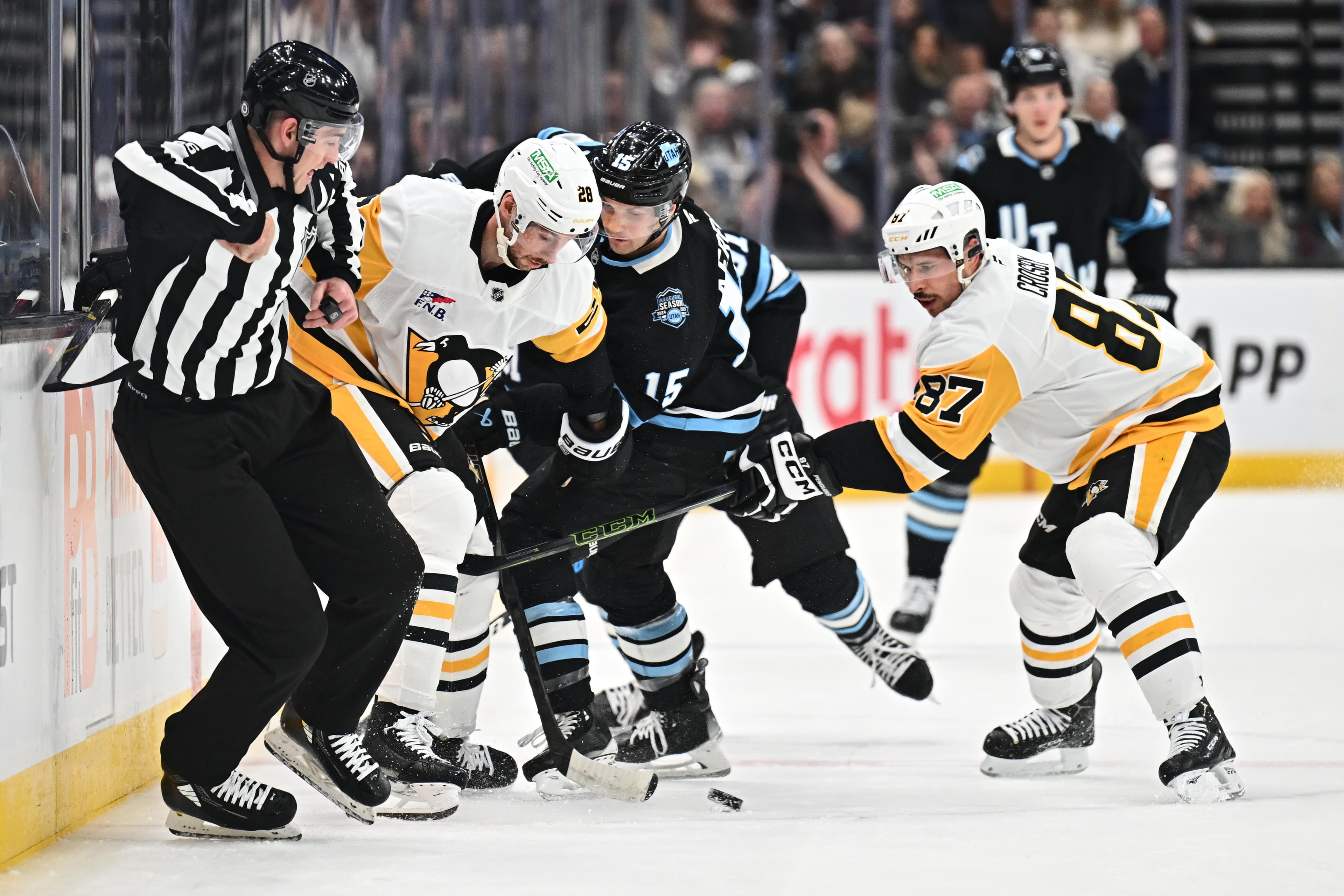 Eagles Triumph Over Bruins in Heart-Pounding Hockey Showdown for Championship Glory!