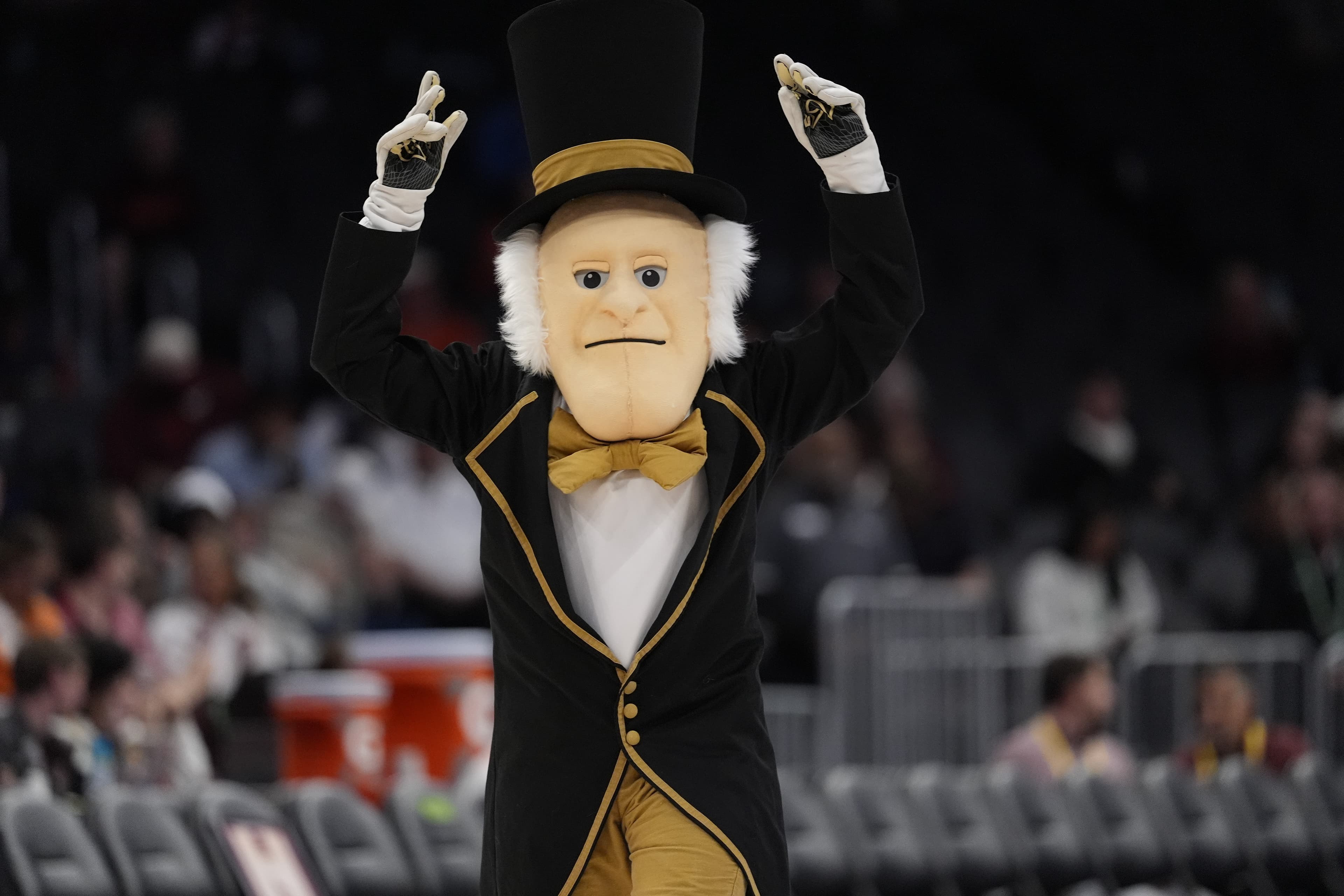 Clemson Baseball: Demon Deacons Dominate Tigers 15-4 in 7 innings.