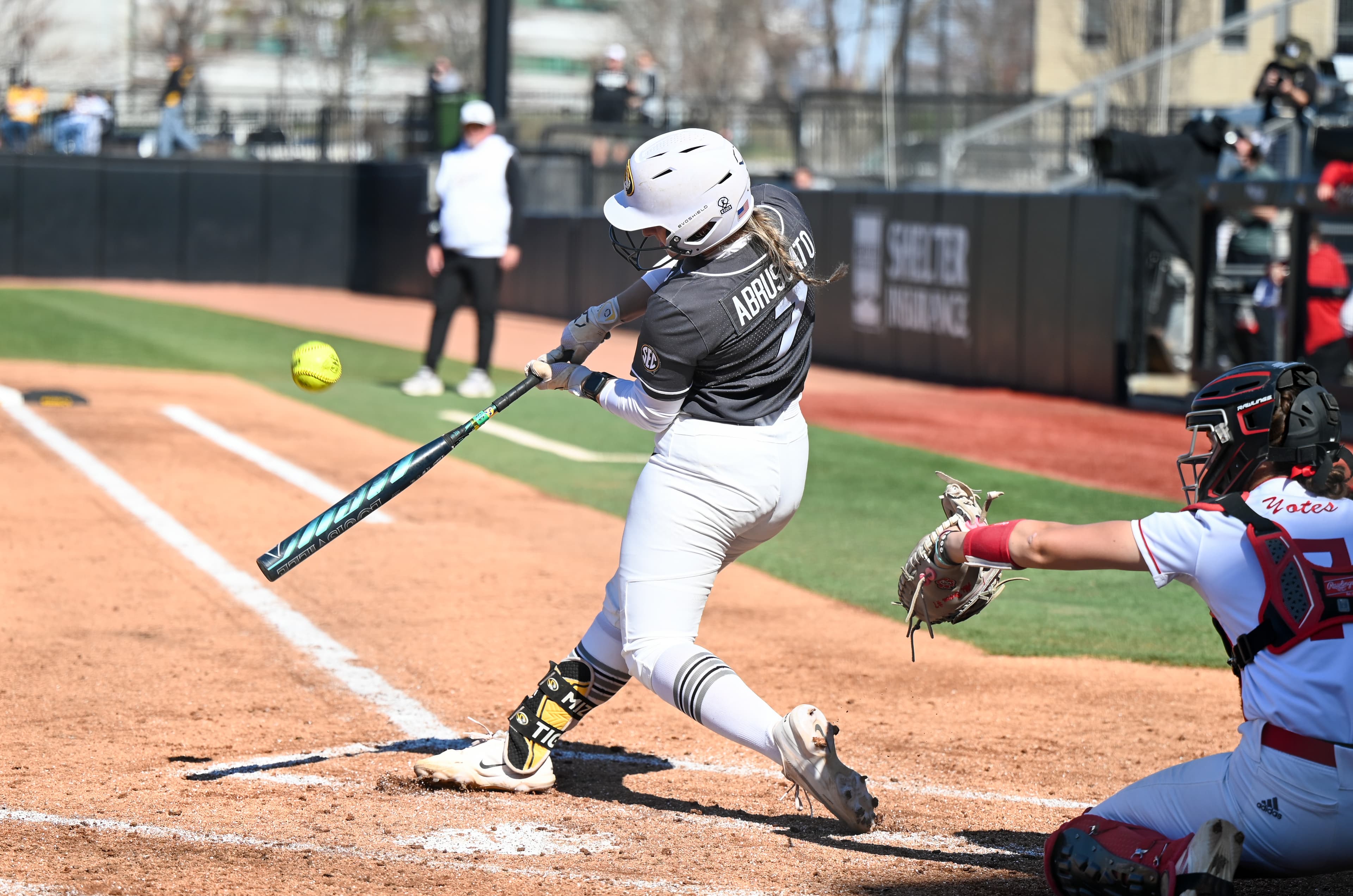Mizzou Softball sweeps Auburn in crazy affair