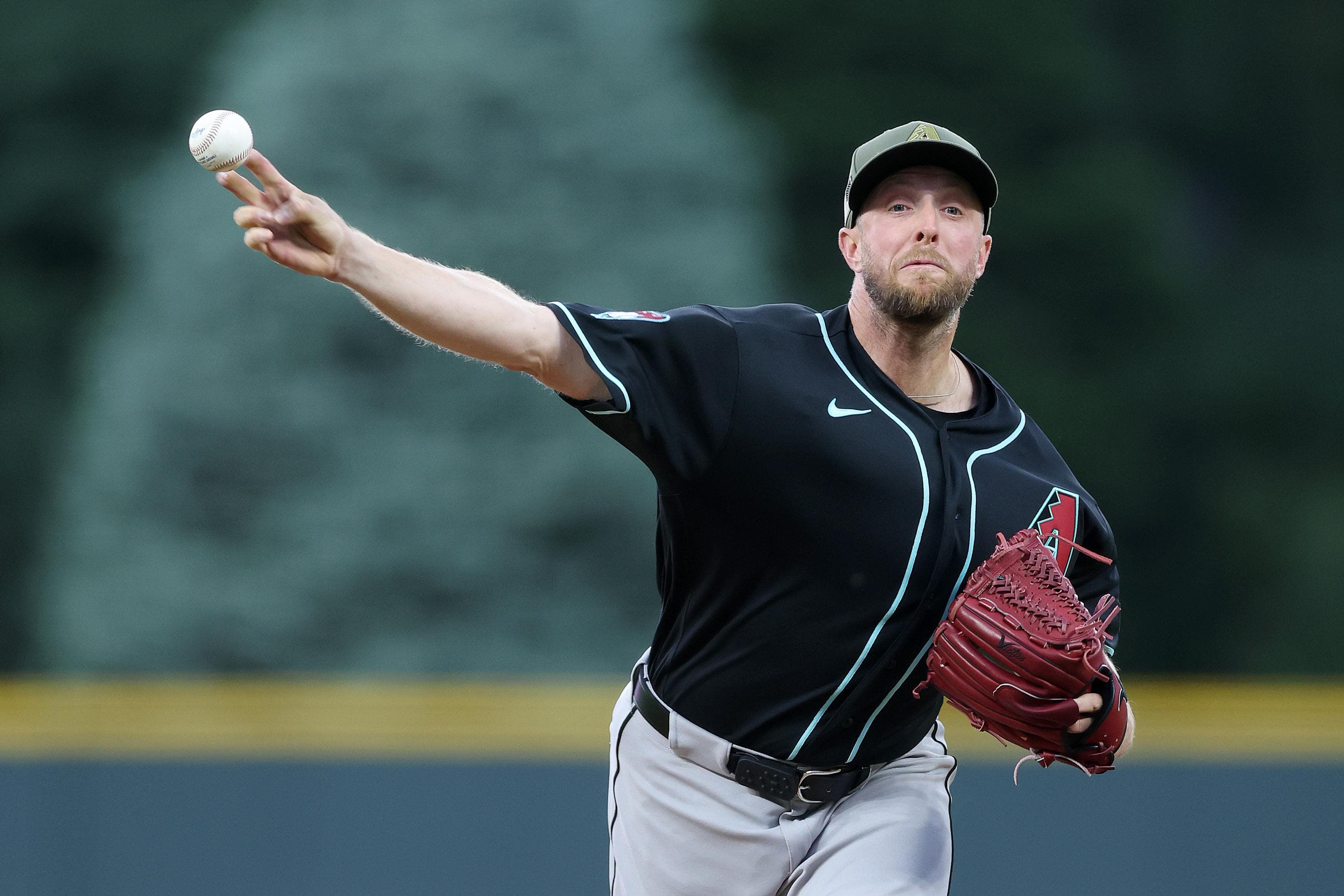Diamondbacks 9, Rockies 1: Completely Kelly