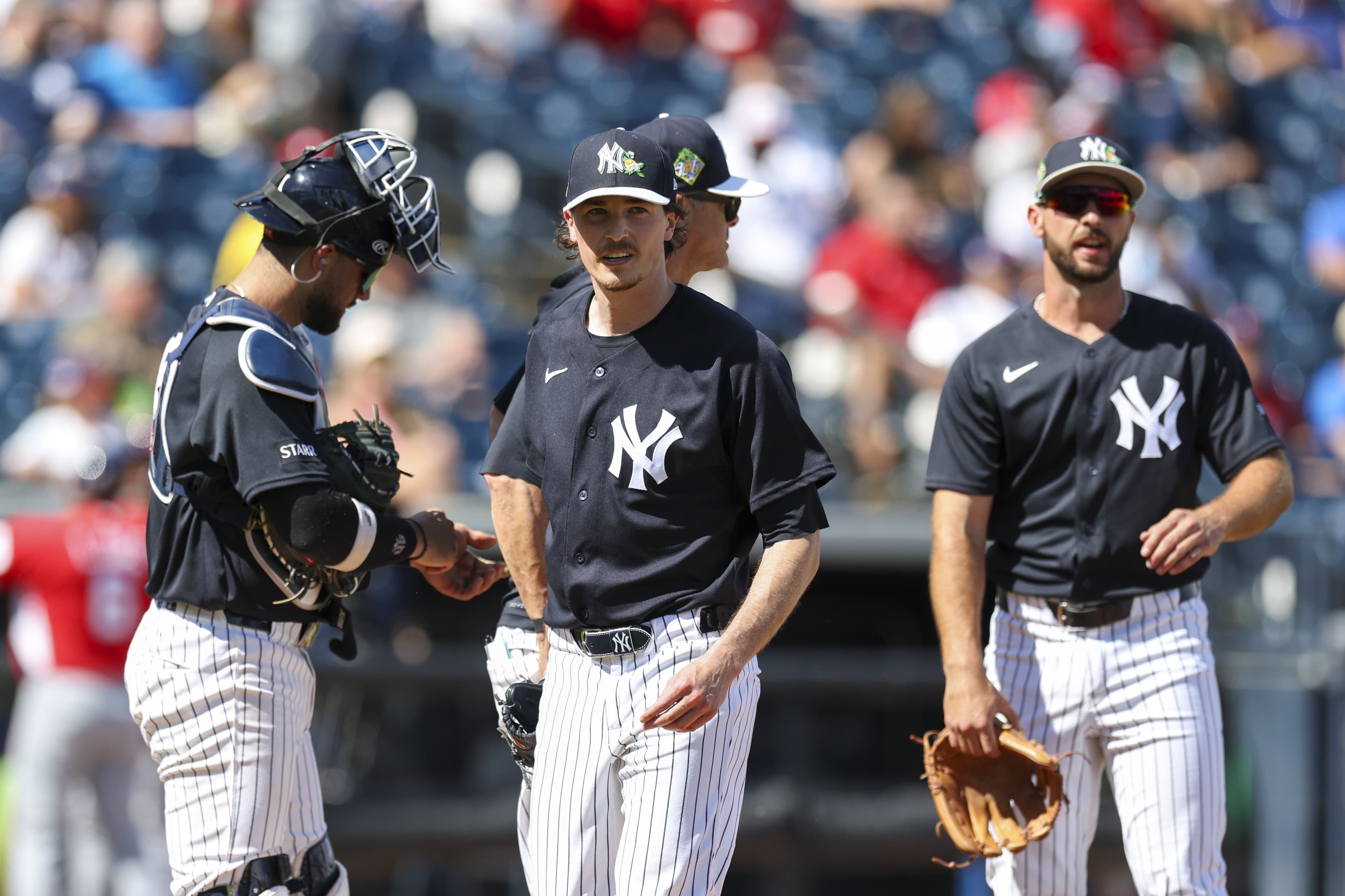 Yankees Demolish Pirates, Break Streaks 7-1!