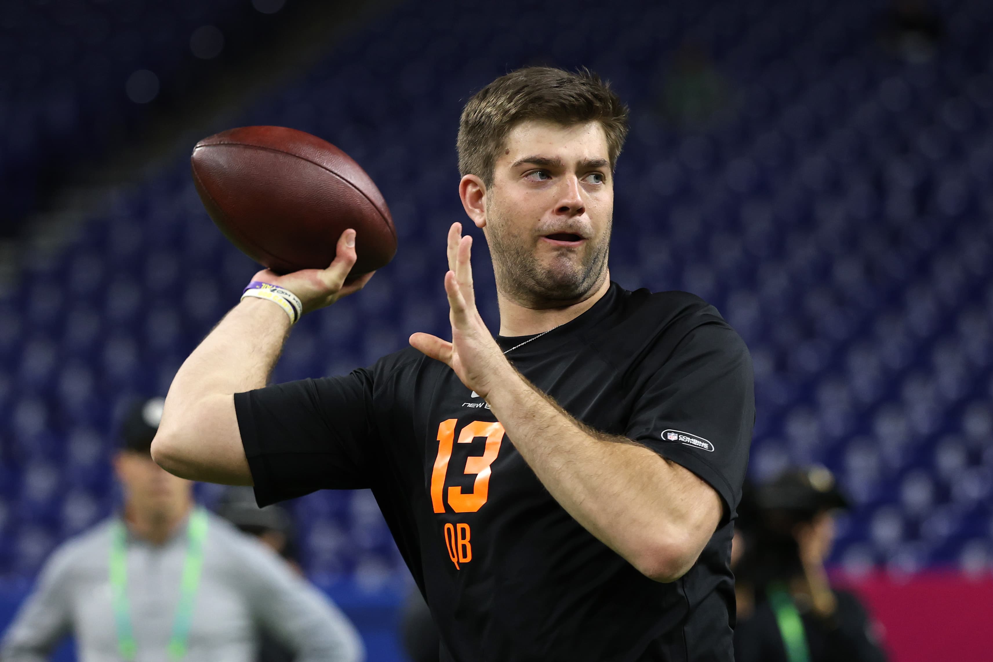 Rams set meeting with quarterback draft prospect