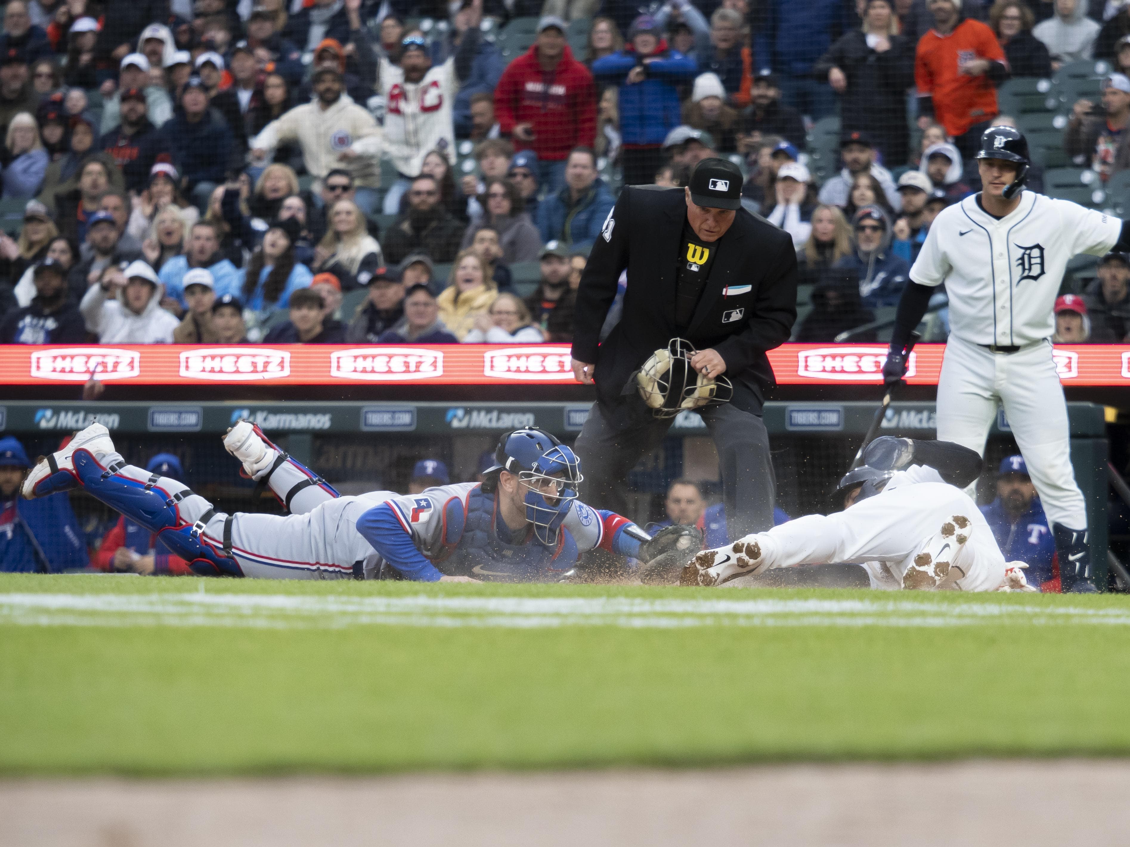 16-17 – Winning streak eludes Rangers with 5-1 loss to Tigers