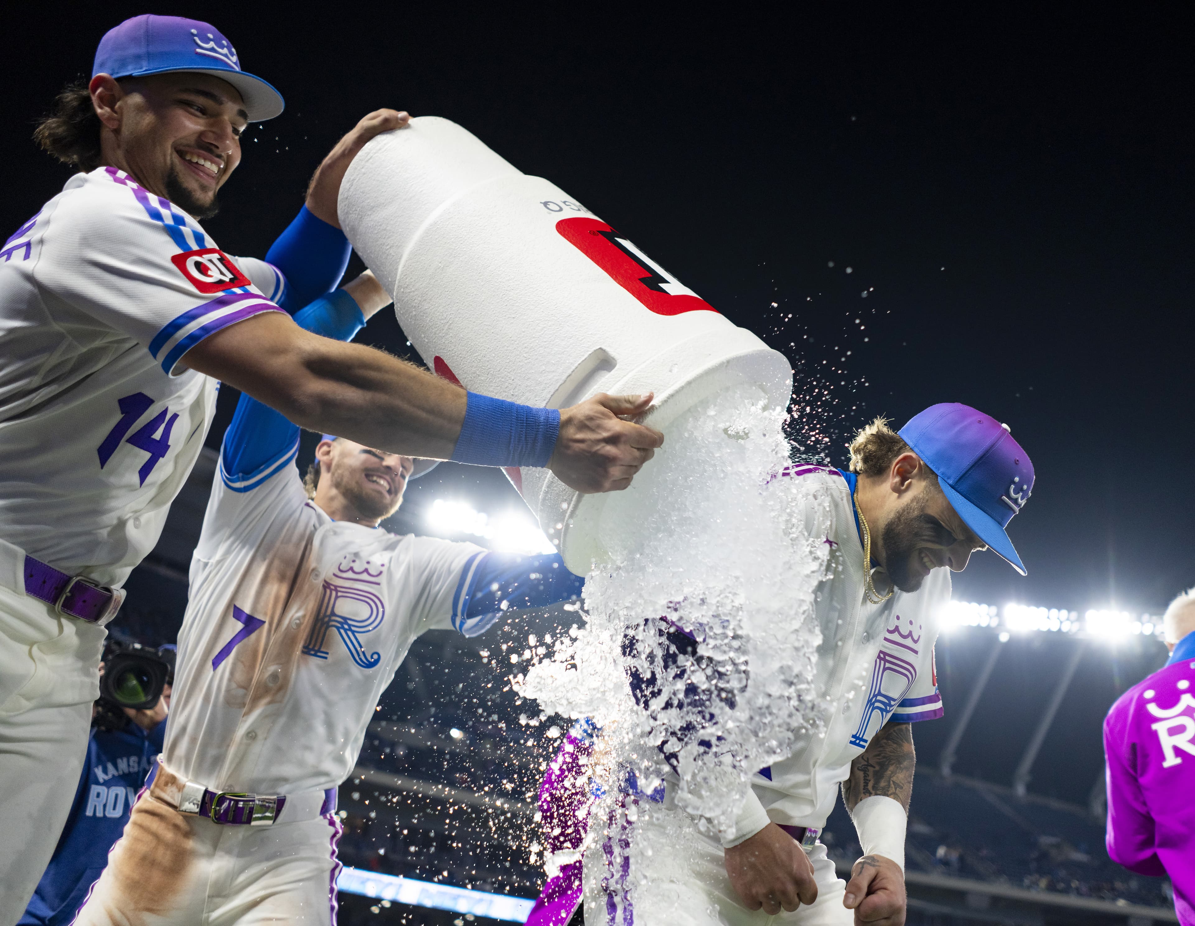 Speedrunning offensive ineptitude: White Sox lumber curls up, blows away, 2-0