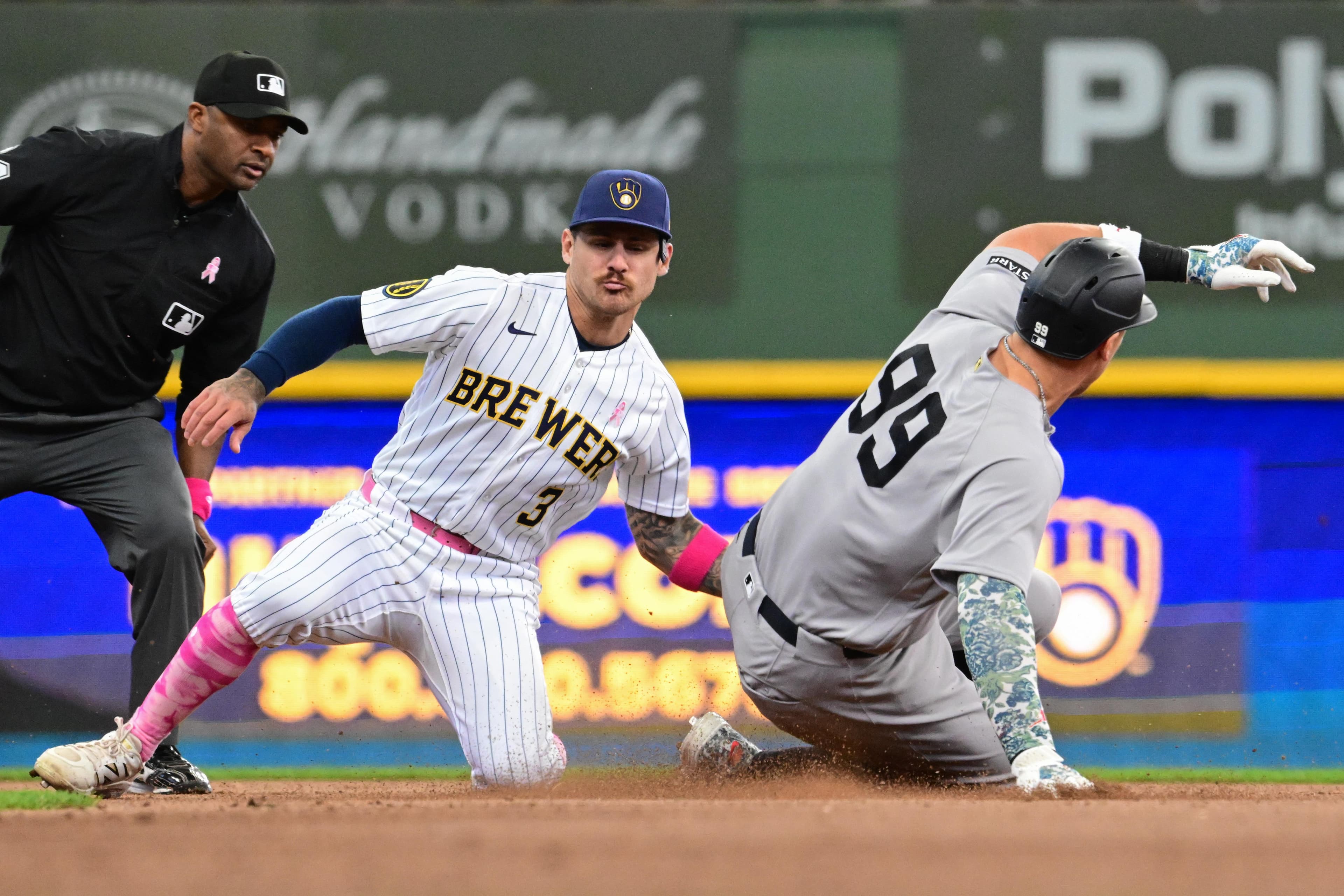 Yankees swept by Brewers, walked off for second straight day