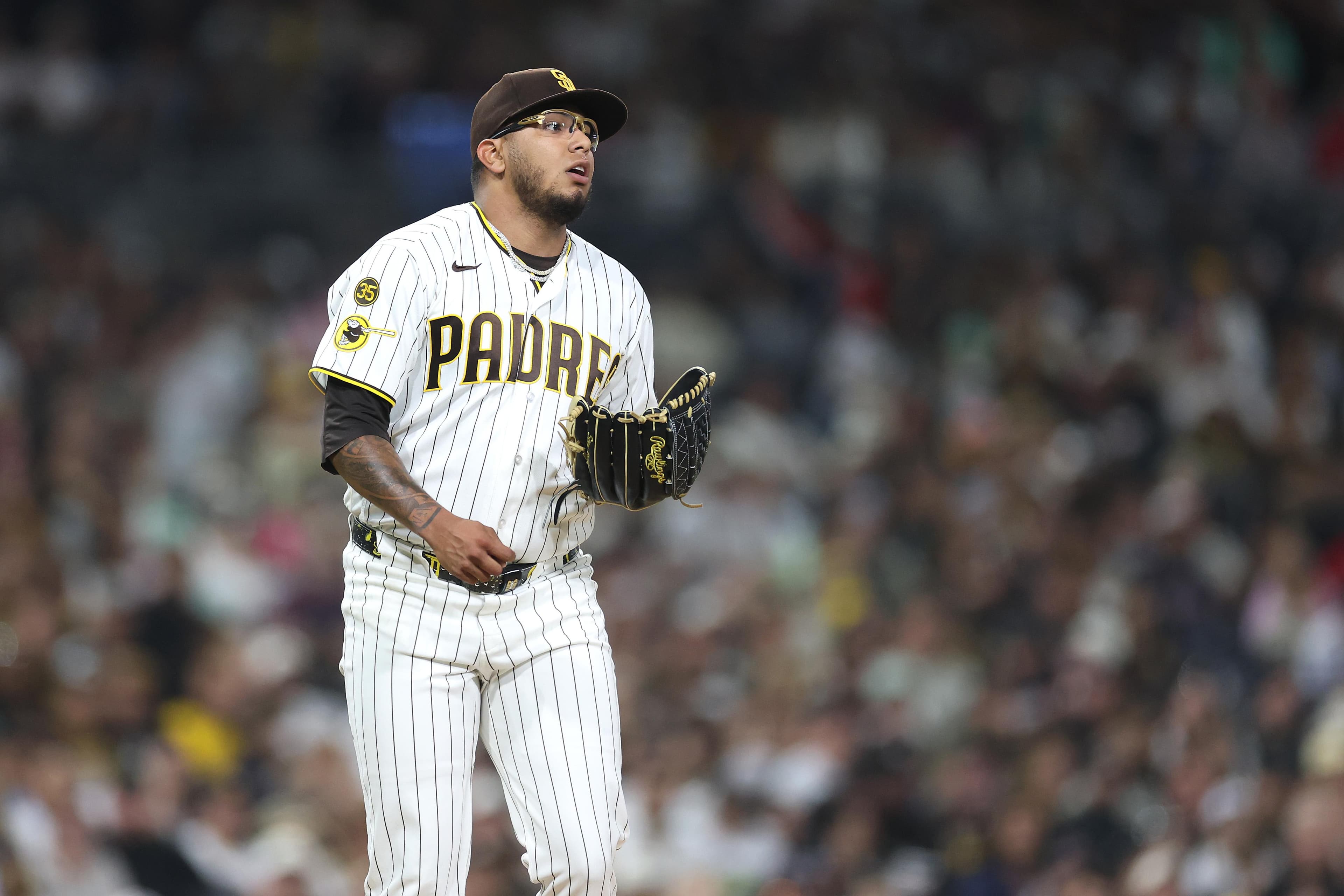 Padres waste Michael King gem, drop series opener to Cards