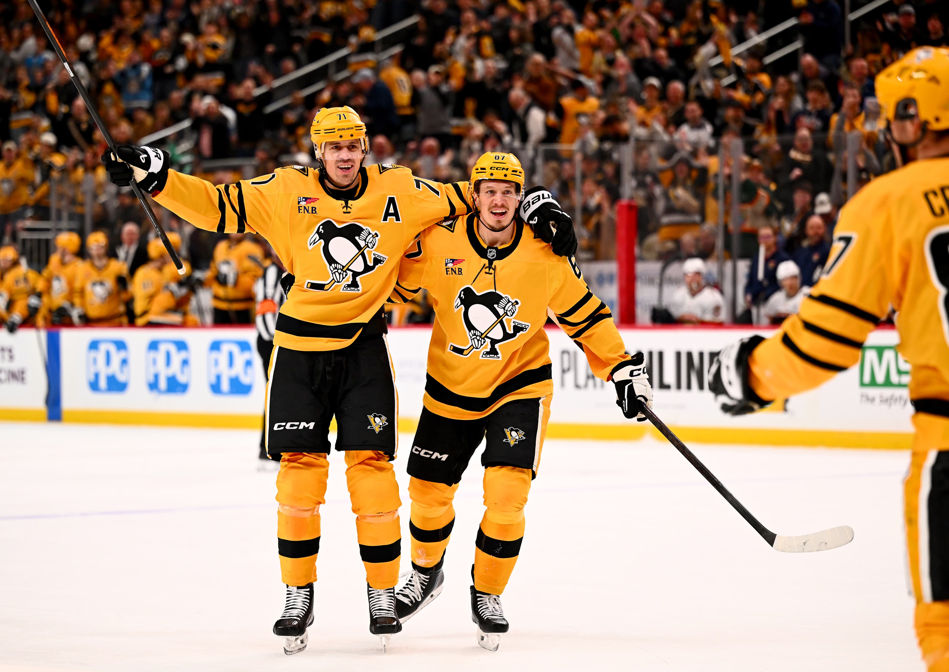 Penguins/Panthers Recap: Pens take care of business, beat Florida 5-2, close in on playoff spot