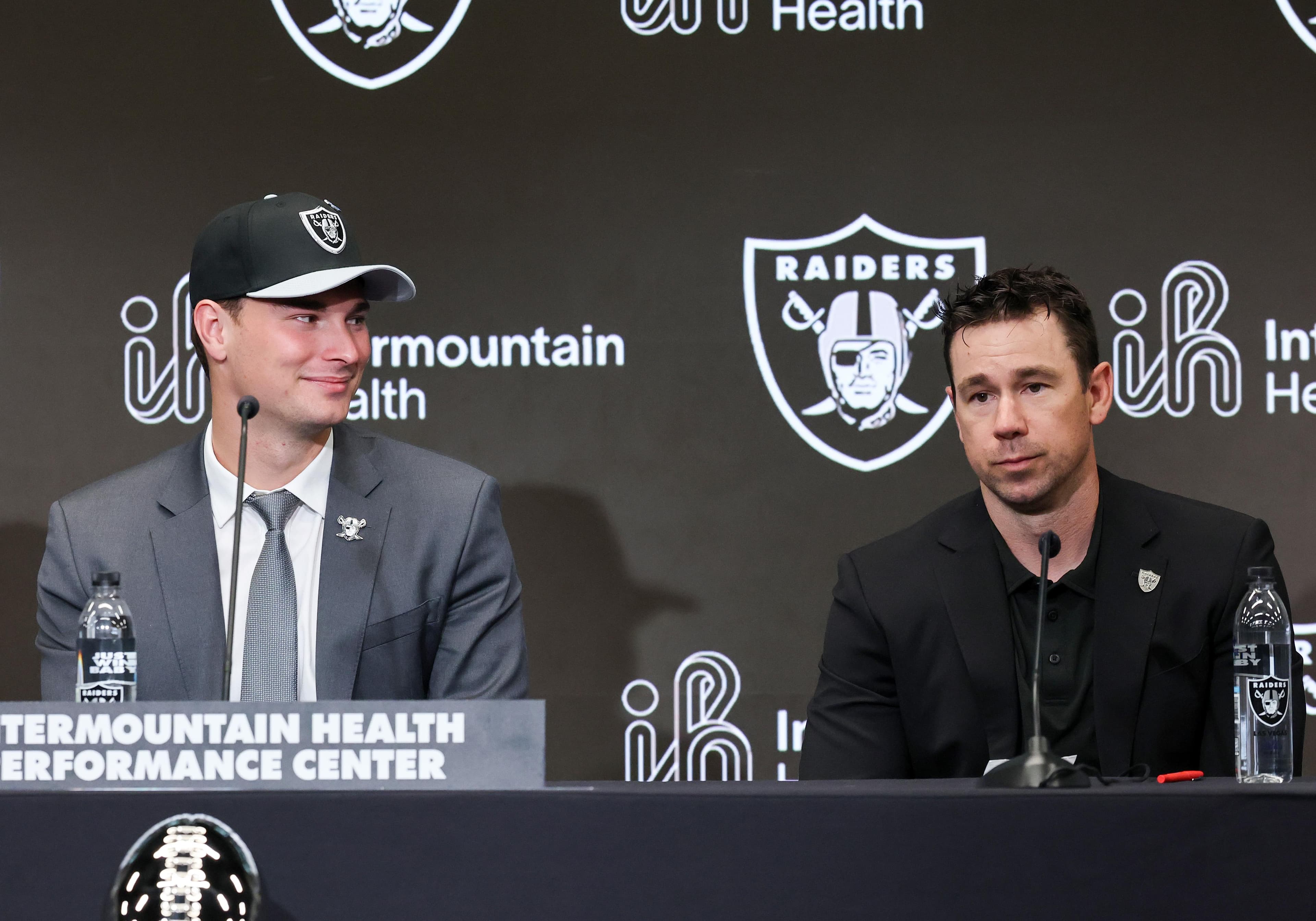 Instant predictions for Raiders’ 2026 slate