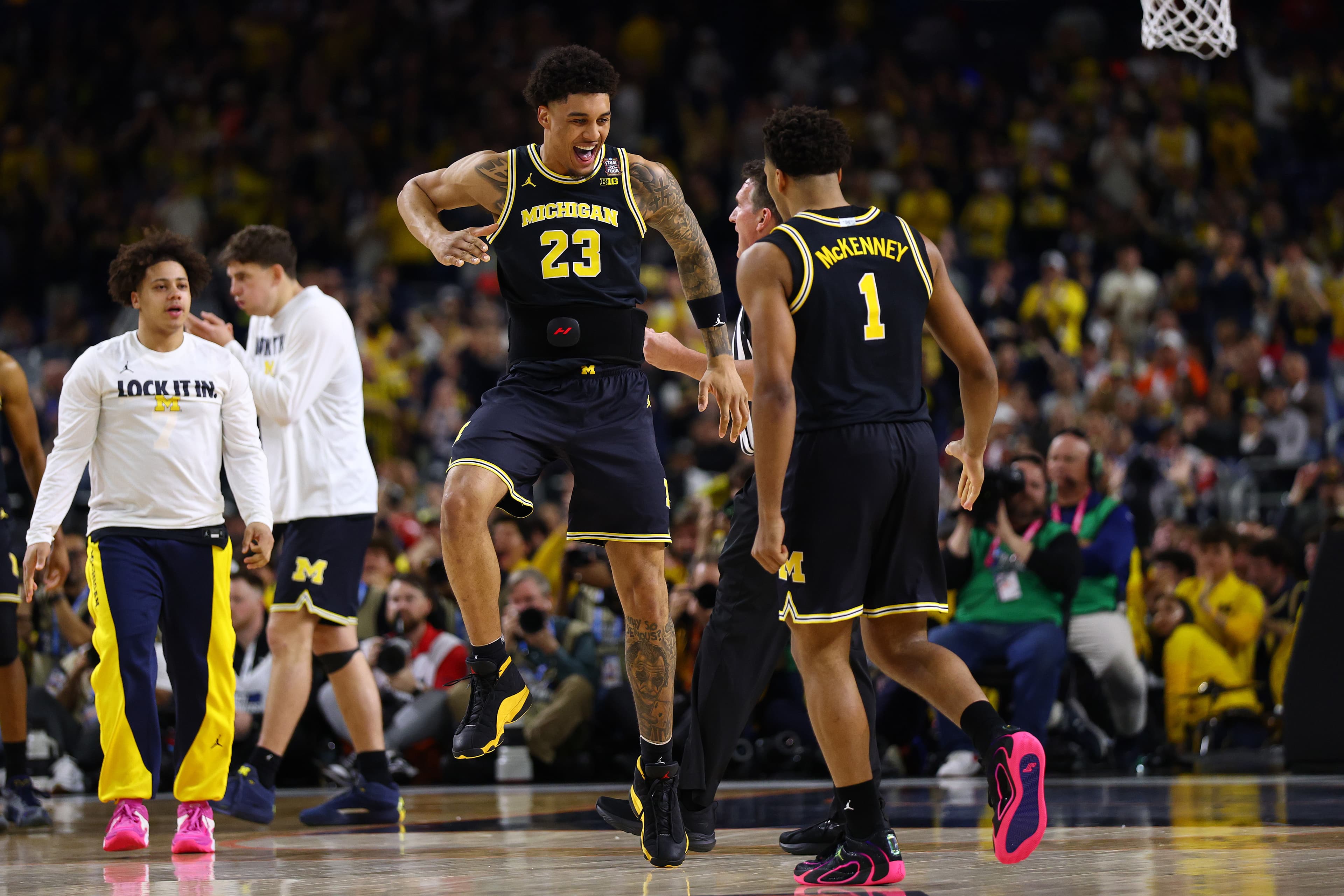 5 takeaways from Michigan’s dominant Final Four win over Arizona