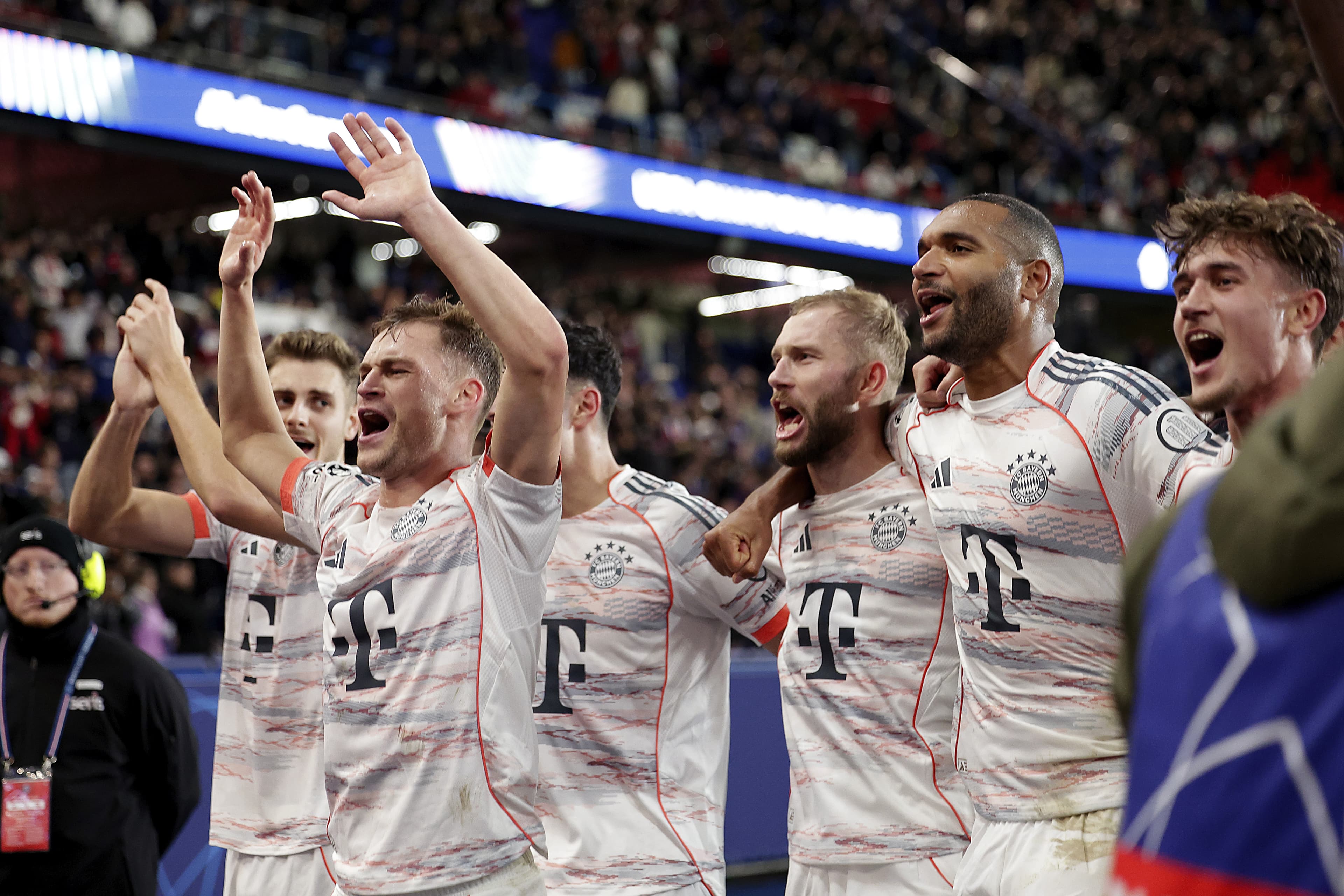 Vincent Kompany said outside-back situation is luxury for Bayern Munich