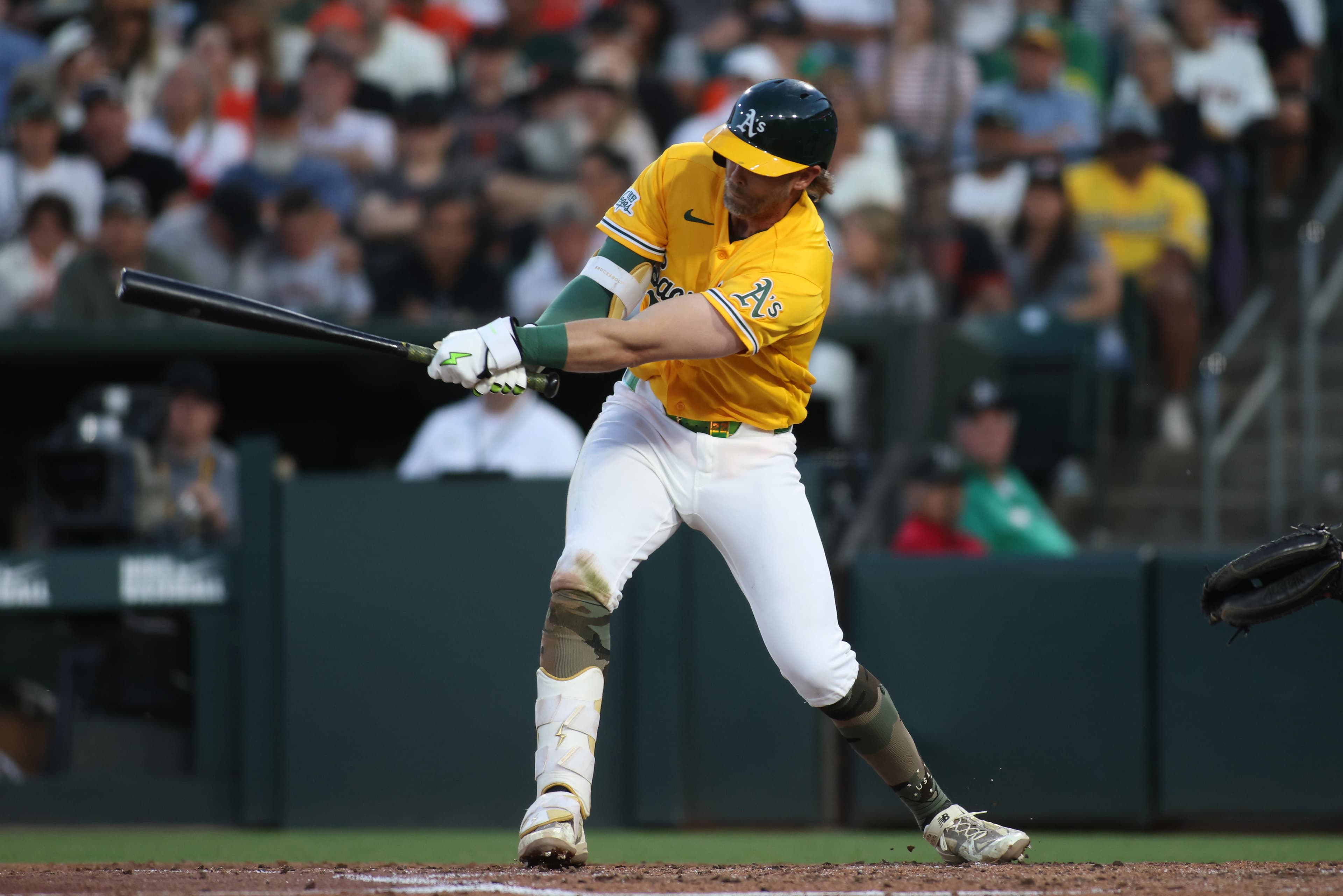 A’s Drop Saturday Contest To Giants 6-4