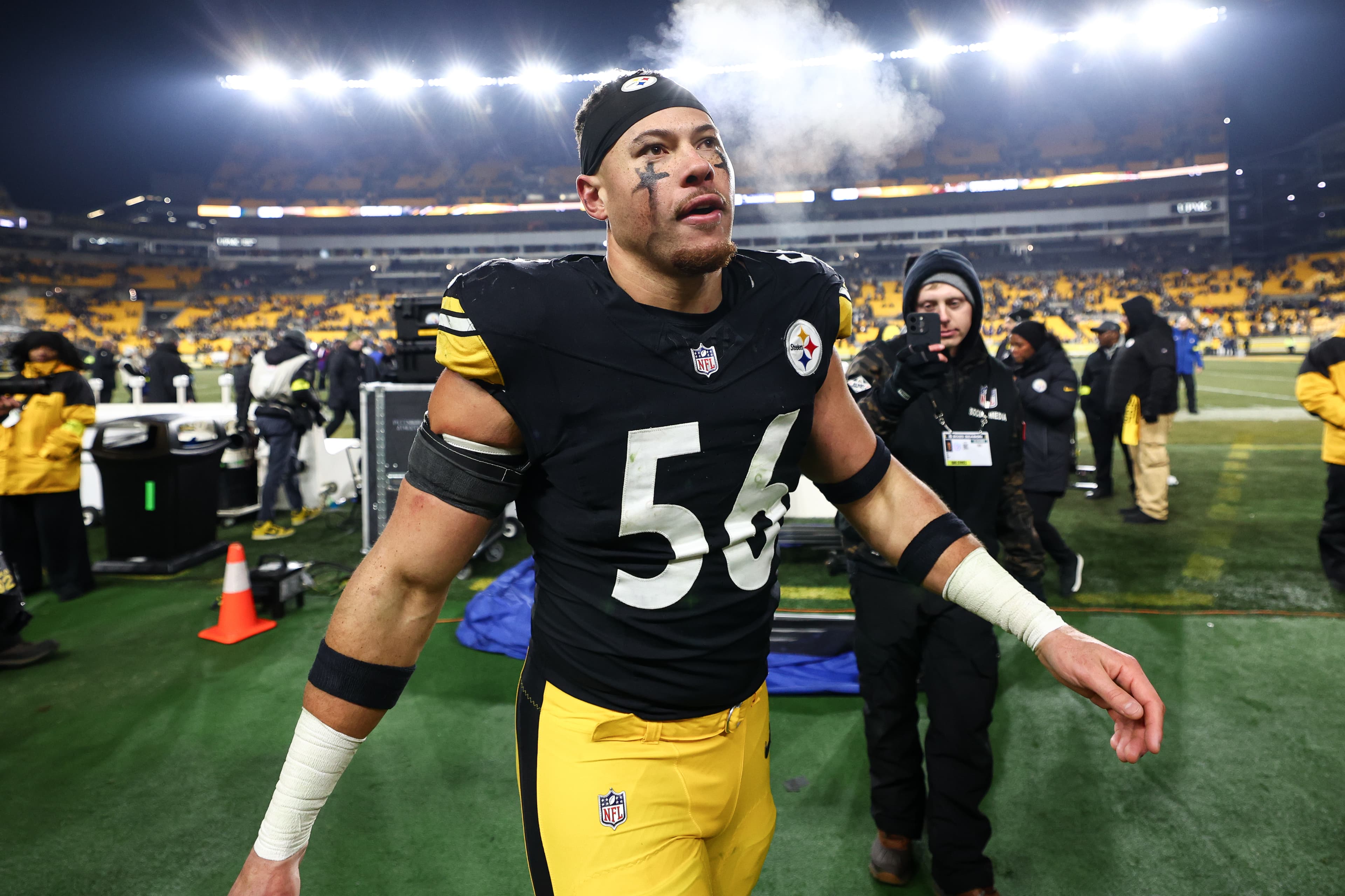 Steelers LB Alex Highsmith details how Mike Tomlin stepped down