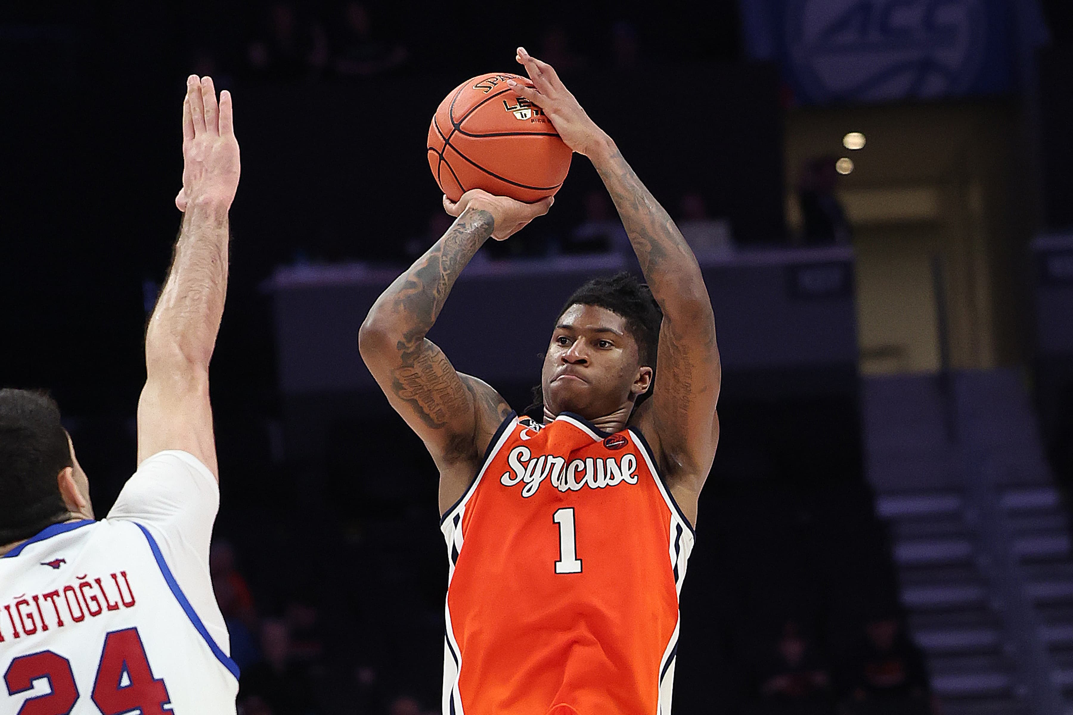 Recruiting expert picks St. John’s for Donnie Freeman; Mo Dioubate commits to LSU