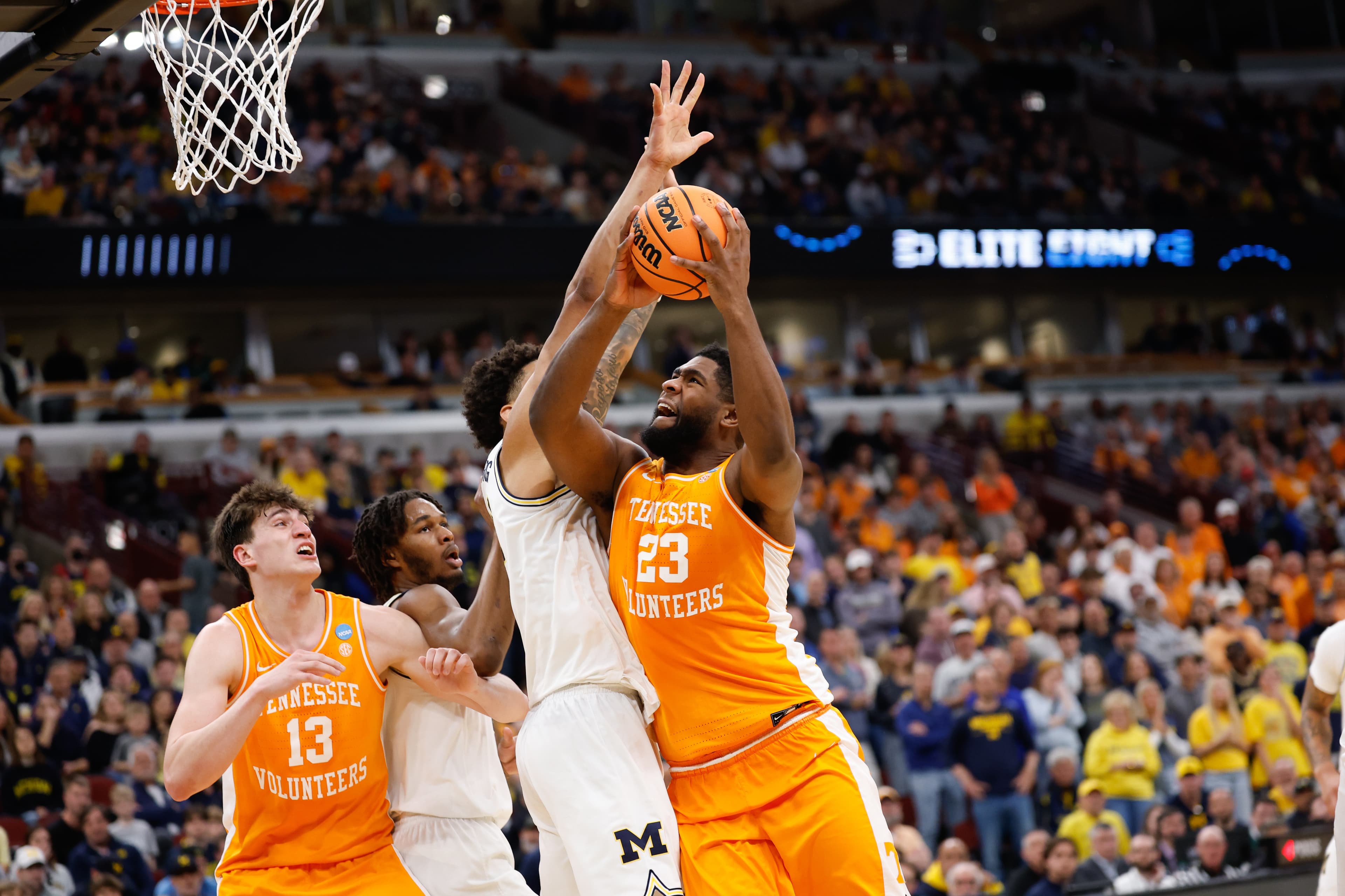 Tennessee forward Jaylen Carey commits to Missouri