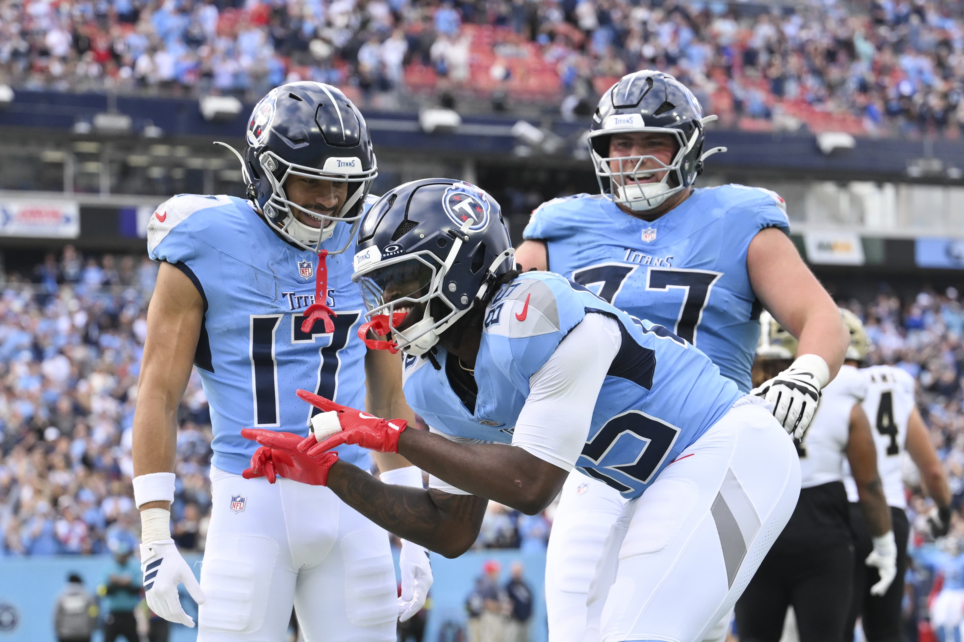 Film Session: Chig Okonkwo’s versatility creates advantages for the Commanders’ offense