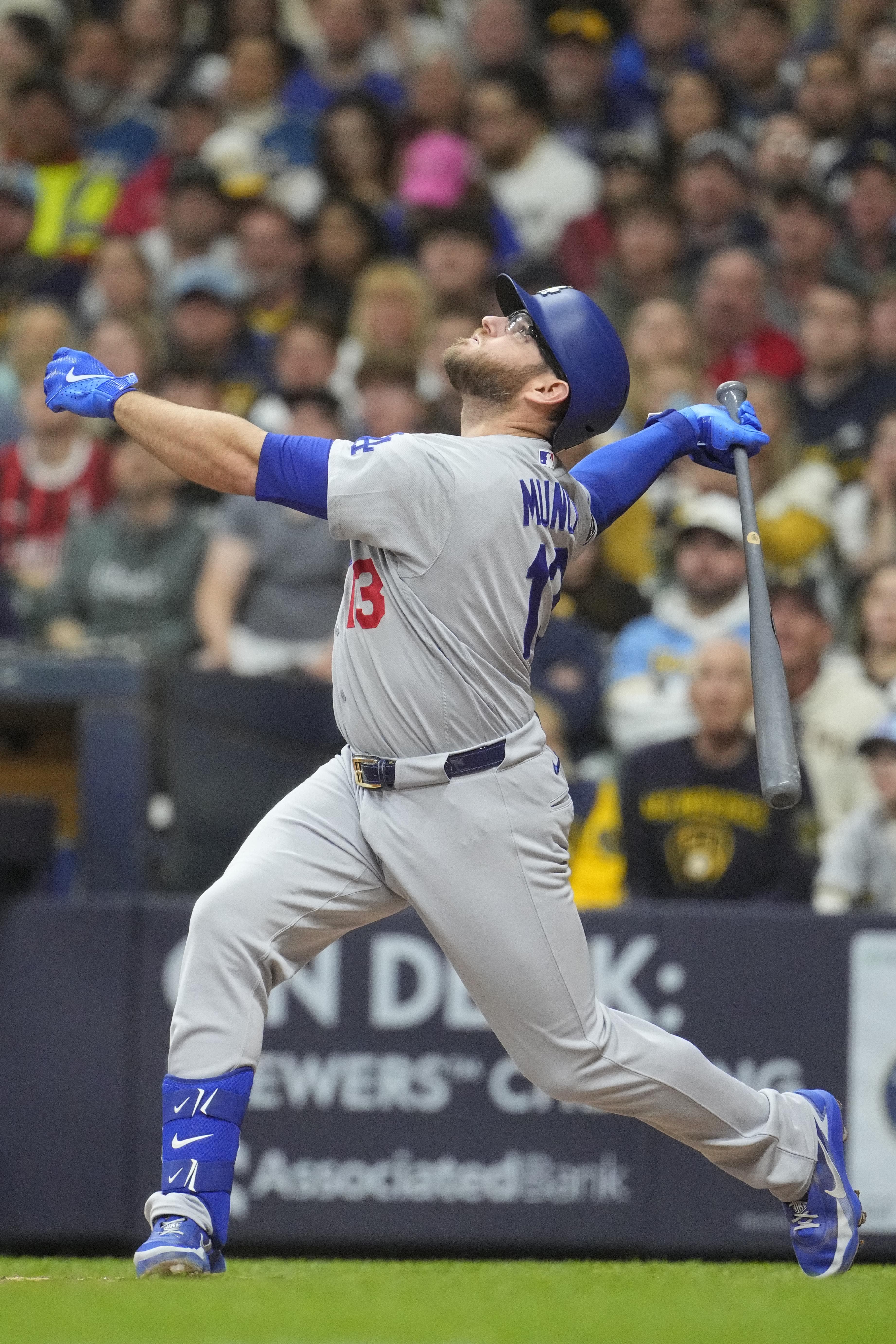 Offense fails to deliver clutch hit in 5-1 loss to Brewers