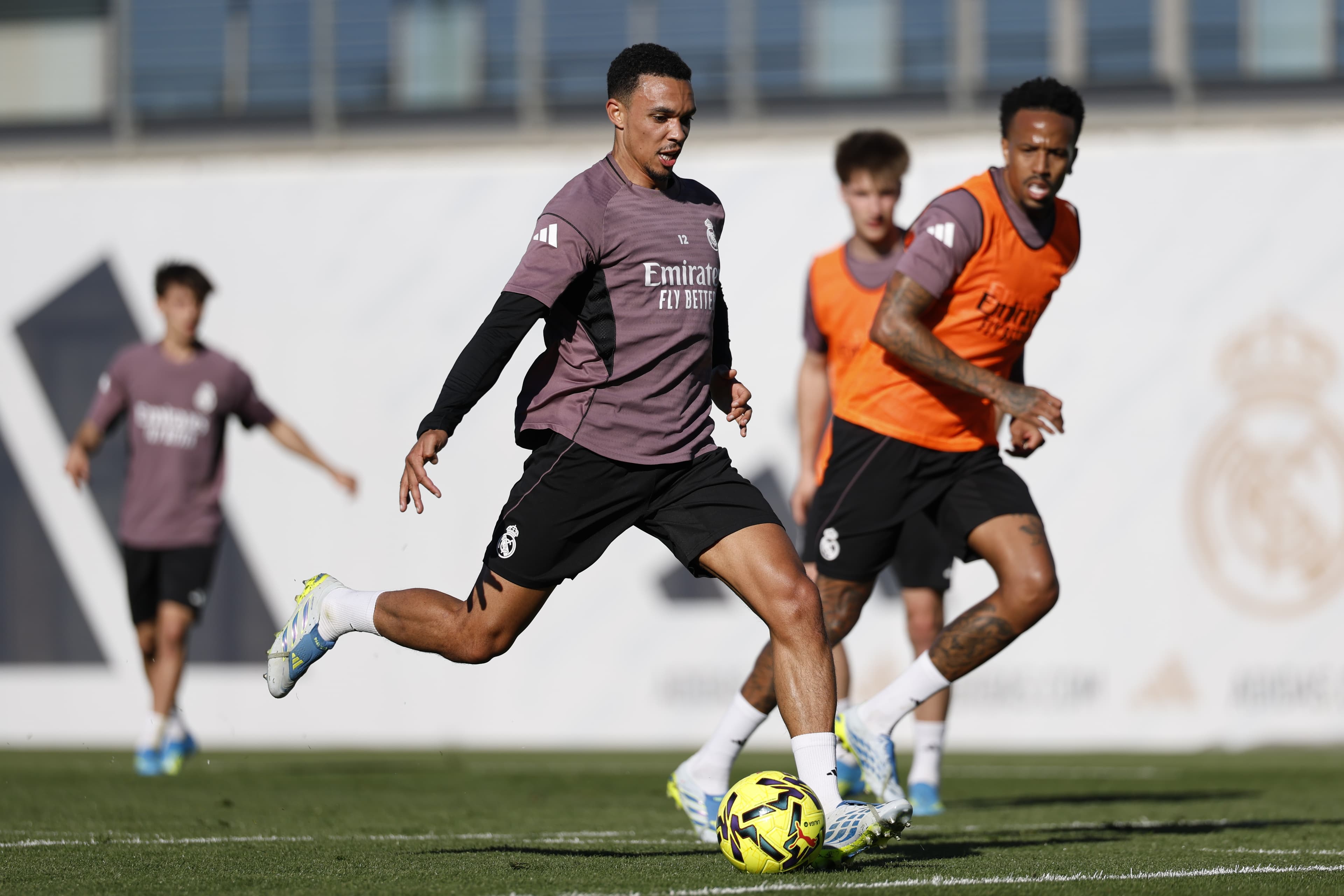 Real Madrid Step Up Preparations as Internationals Return Ahead of Mallorca Clash