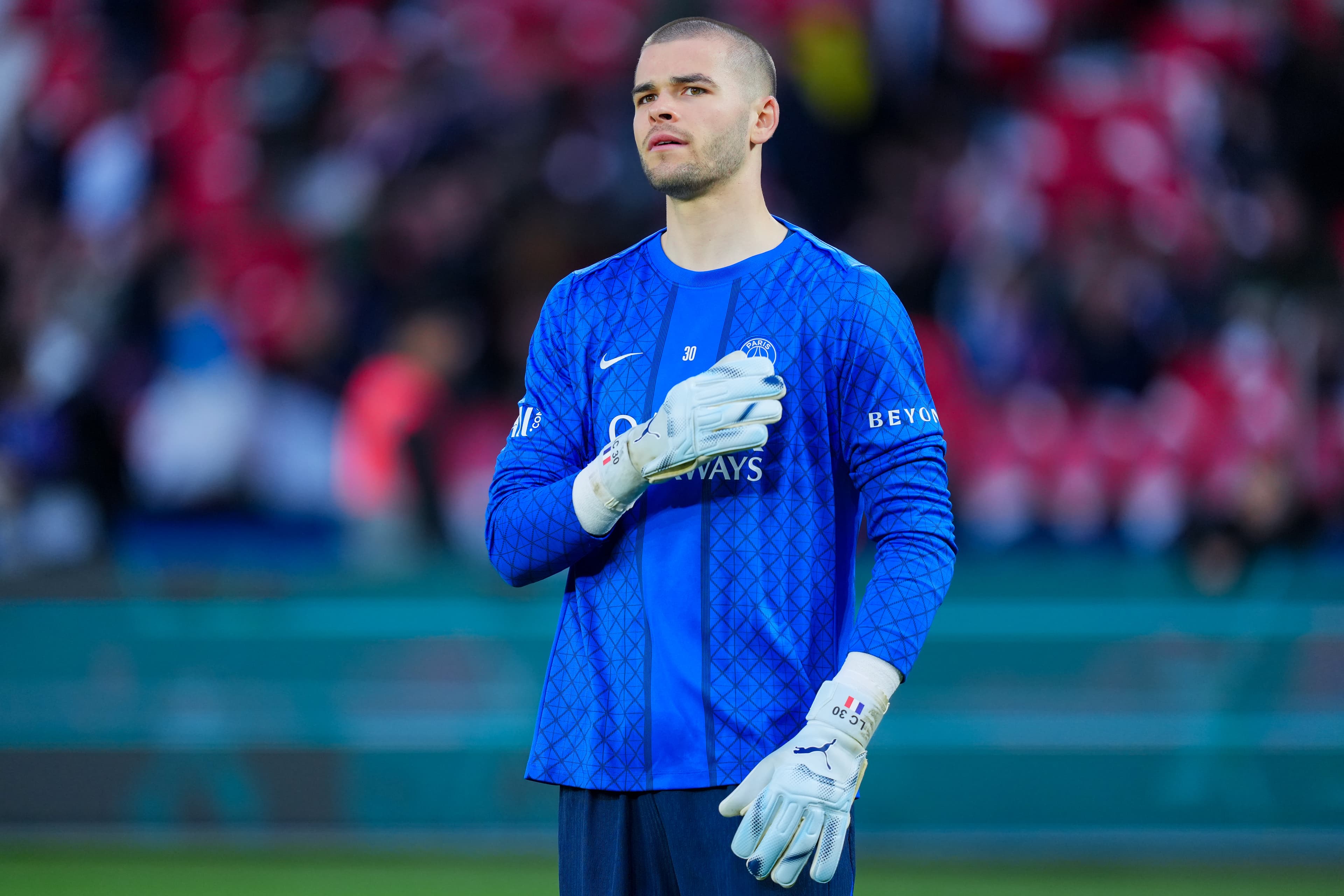 Tottenham have “made contact” with PSG over keeper Lucas Chevalier