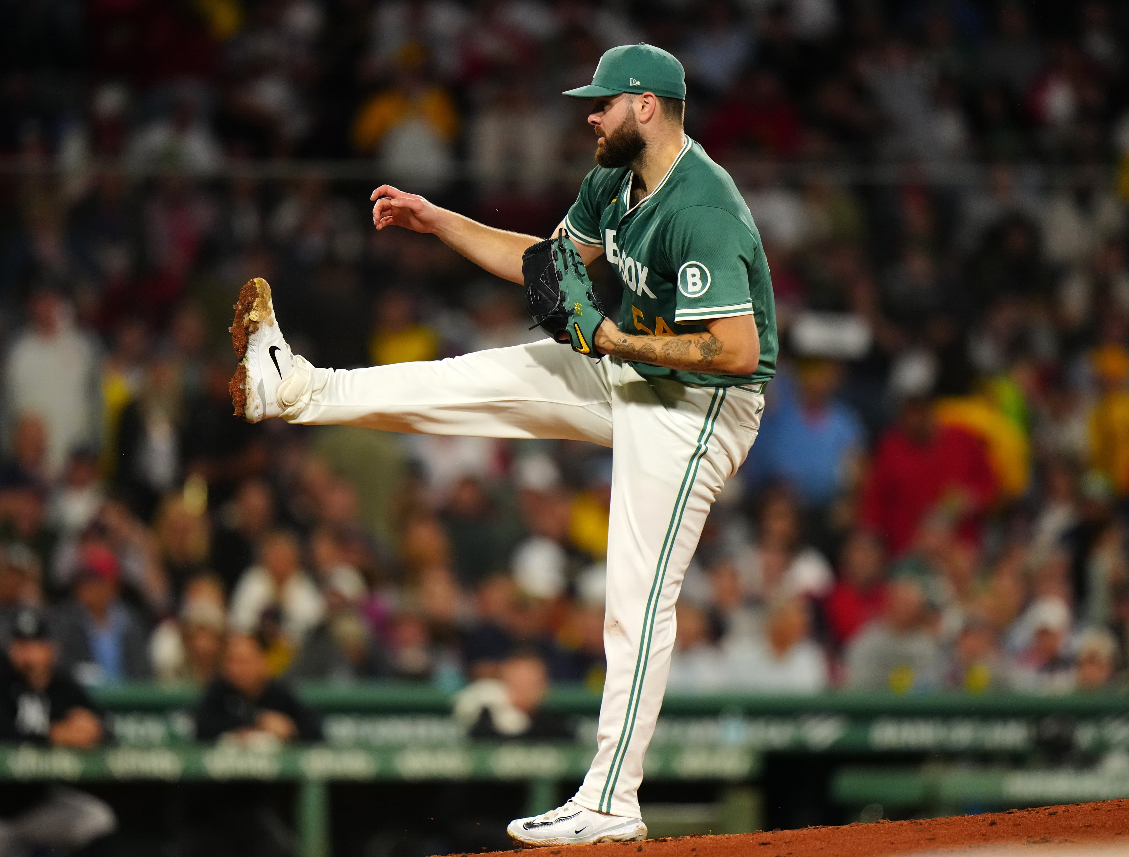 Cubs BCB After Dark: Should Jed Hoyer give Lucas Giolito a call?