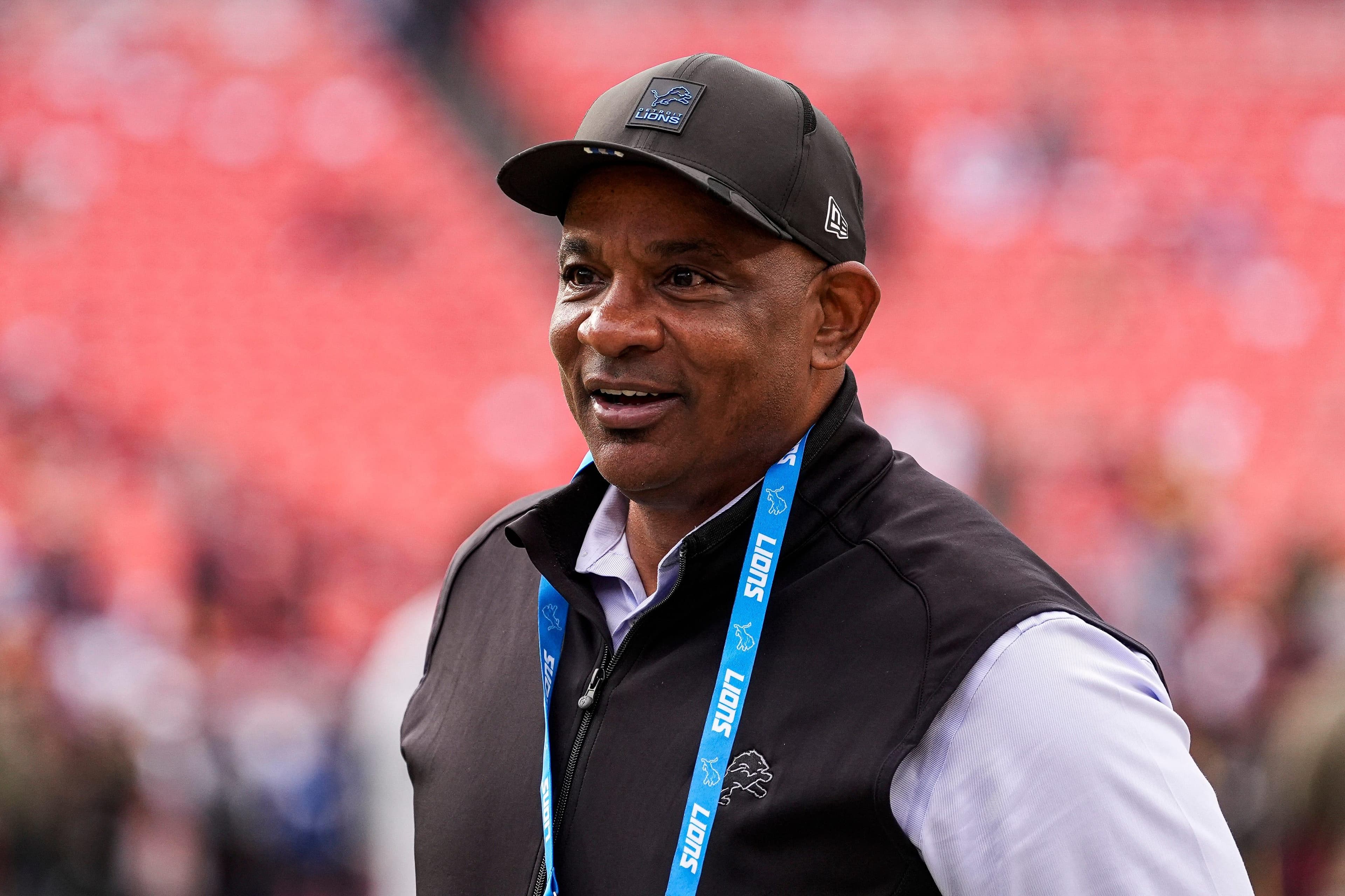 Detroit Lions division rival requests to interview assistant GM Ray Agnew
