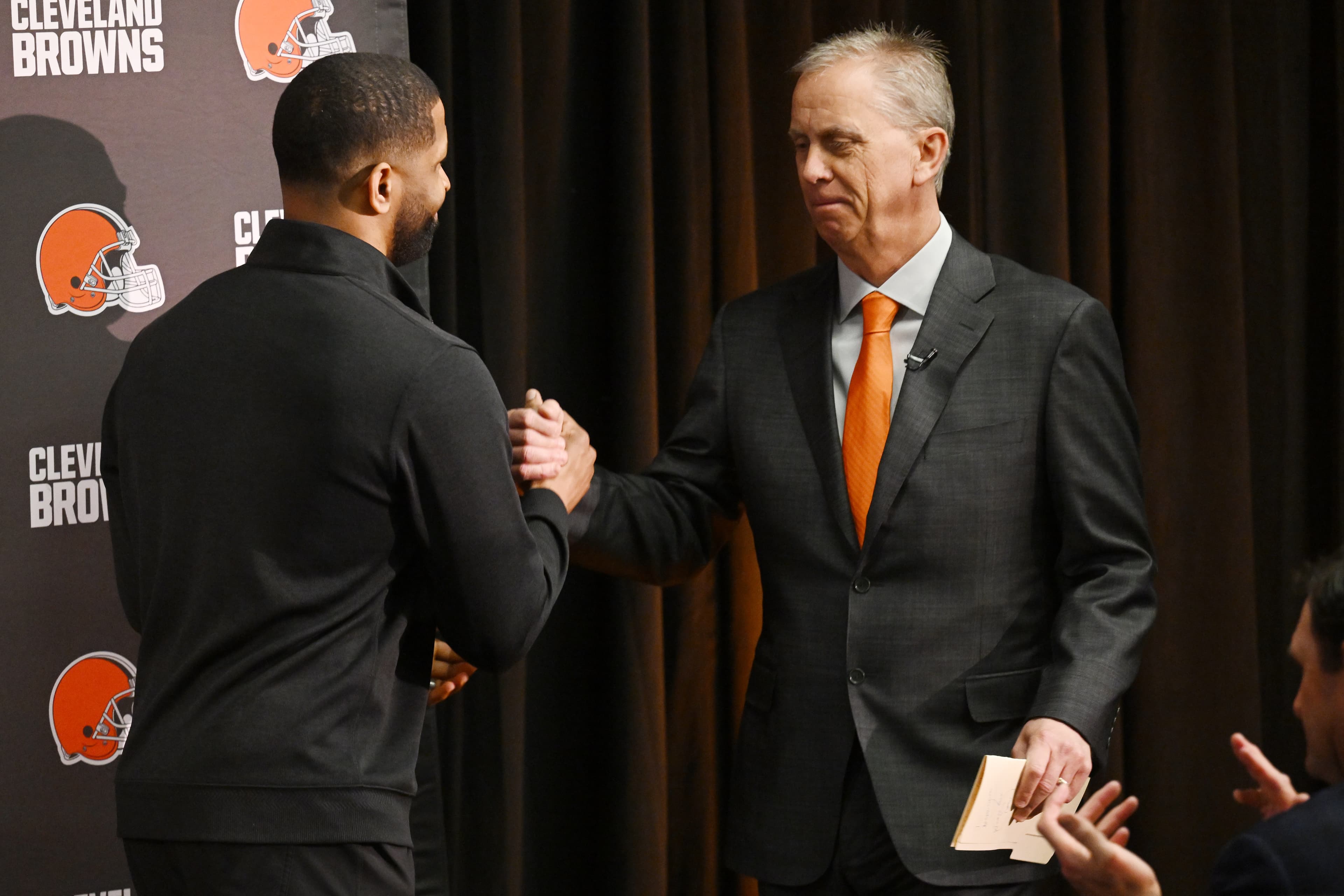 Browns starting offense after Day 1 of the NFL draft: 6 or 7 new starters already for 2026