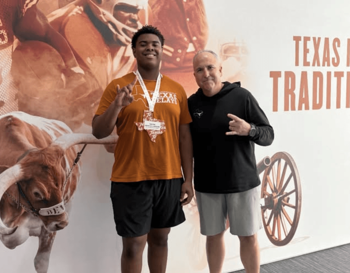 Three-star IOL Keyon Hemphill-Woods commits to Texas
