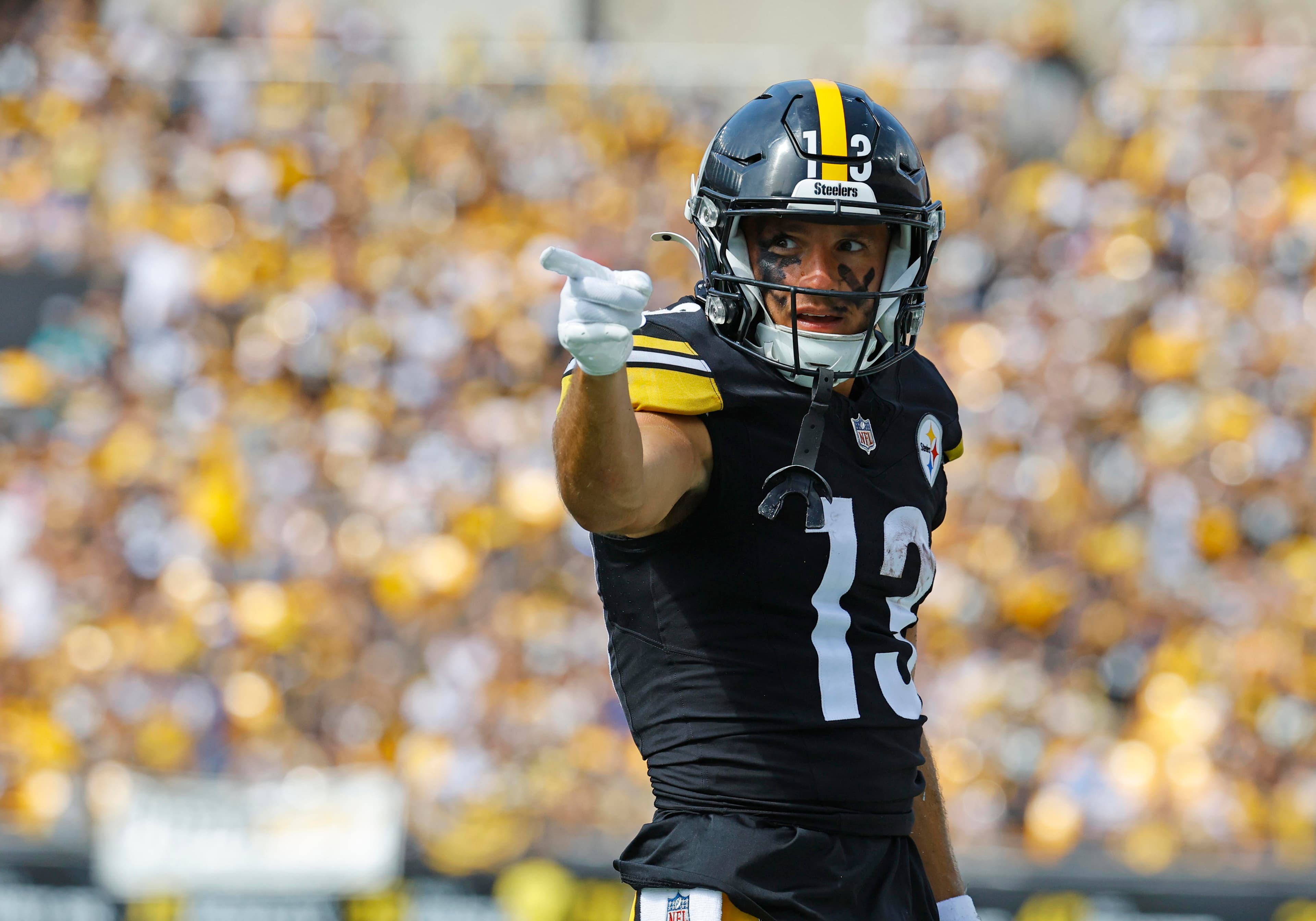 Could Bears be adding another name to wide receiver room?