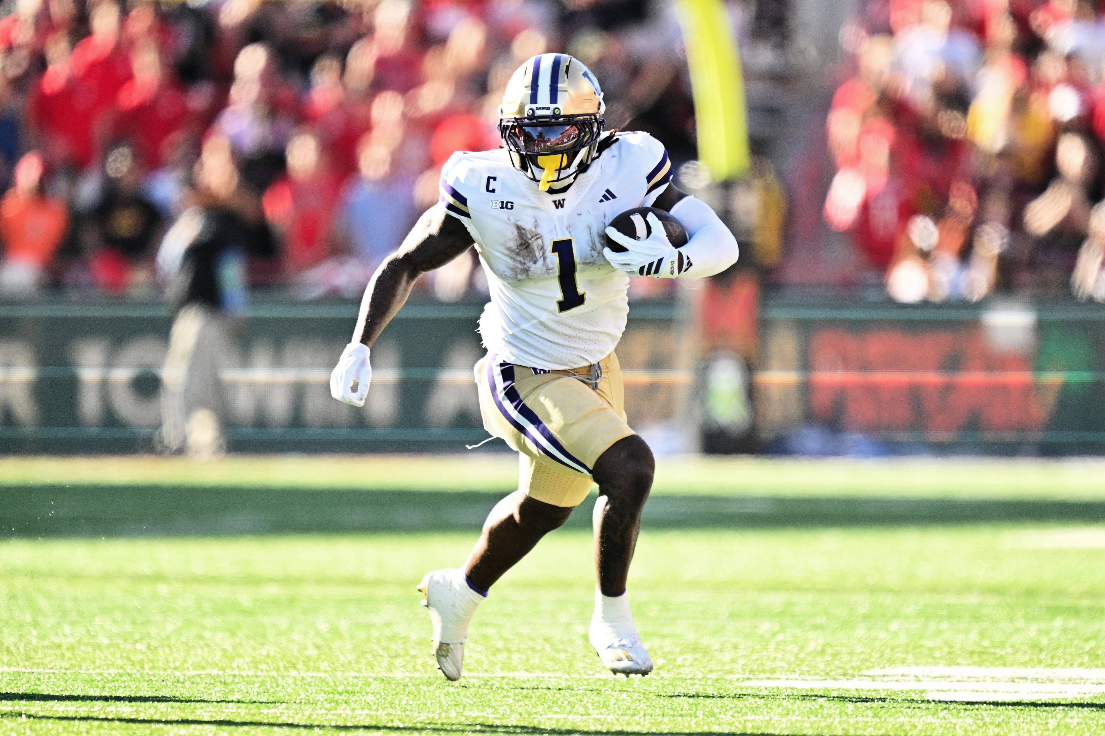 Jonah Coleman’s college stats