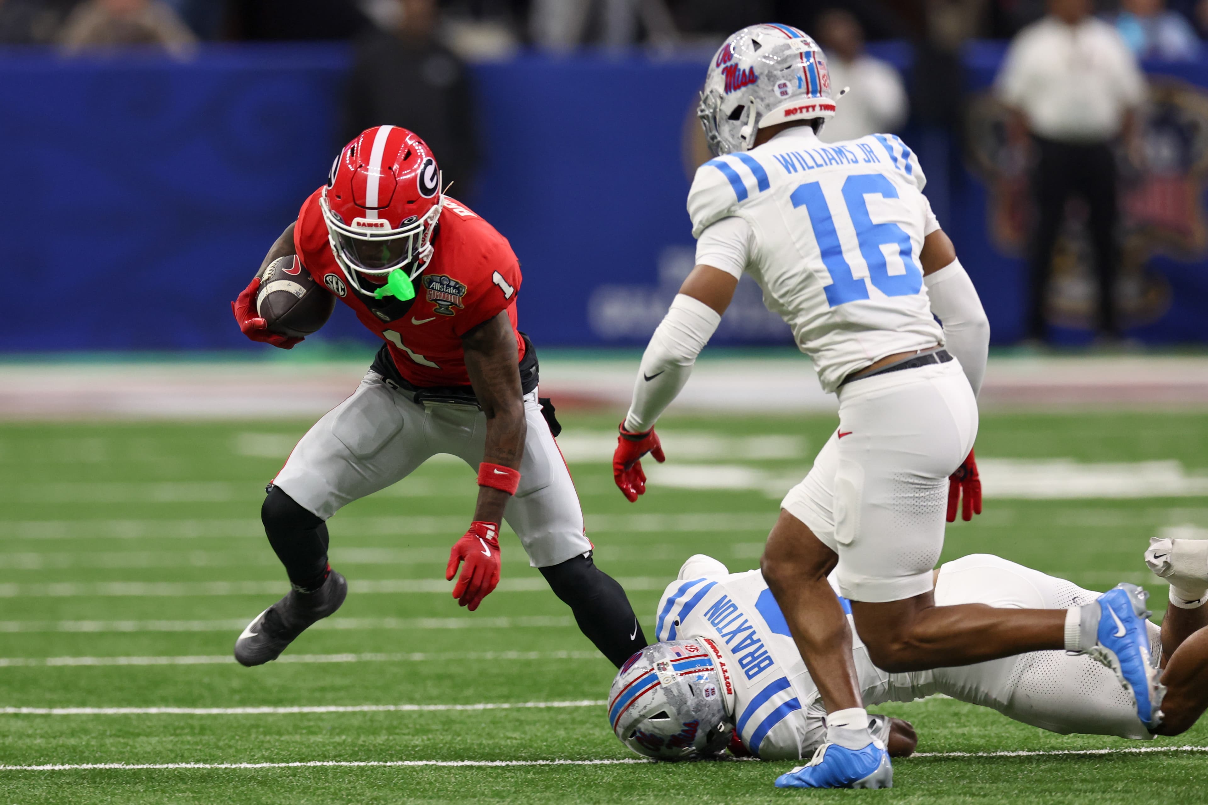 Bengals go in surprising directions in 3-round NFL Mock Draft from ESPN