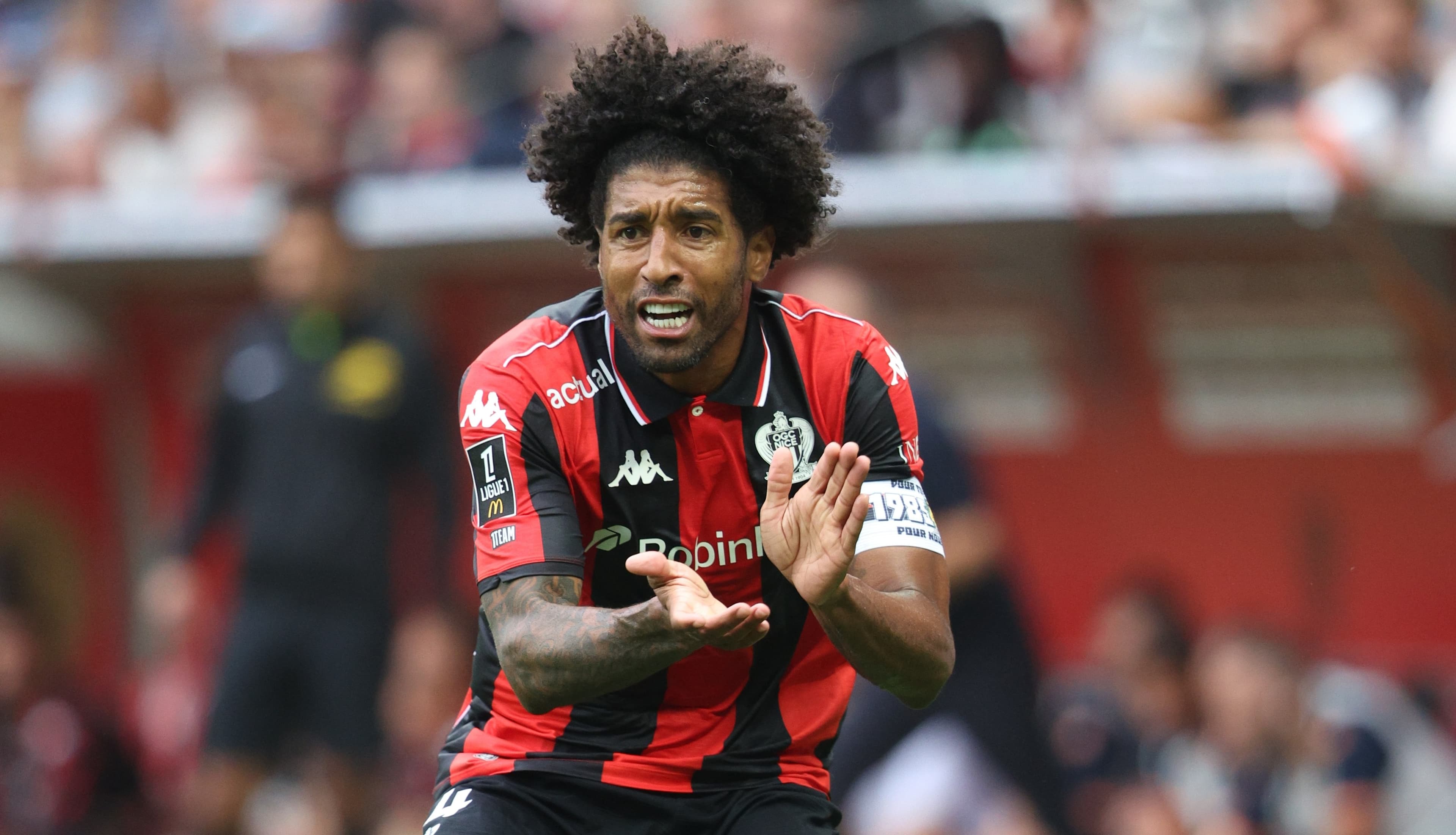 Could treble hero Dante return to Bayern Munich as coach?