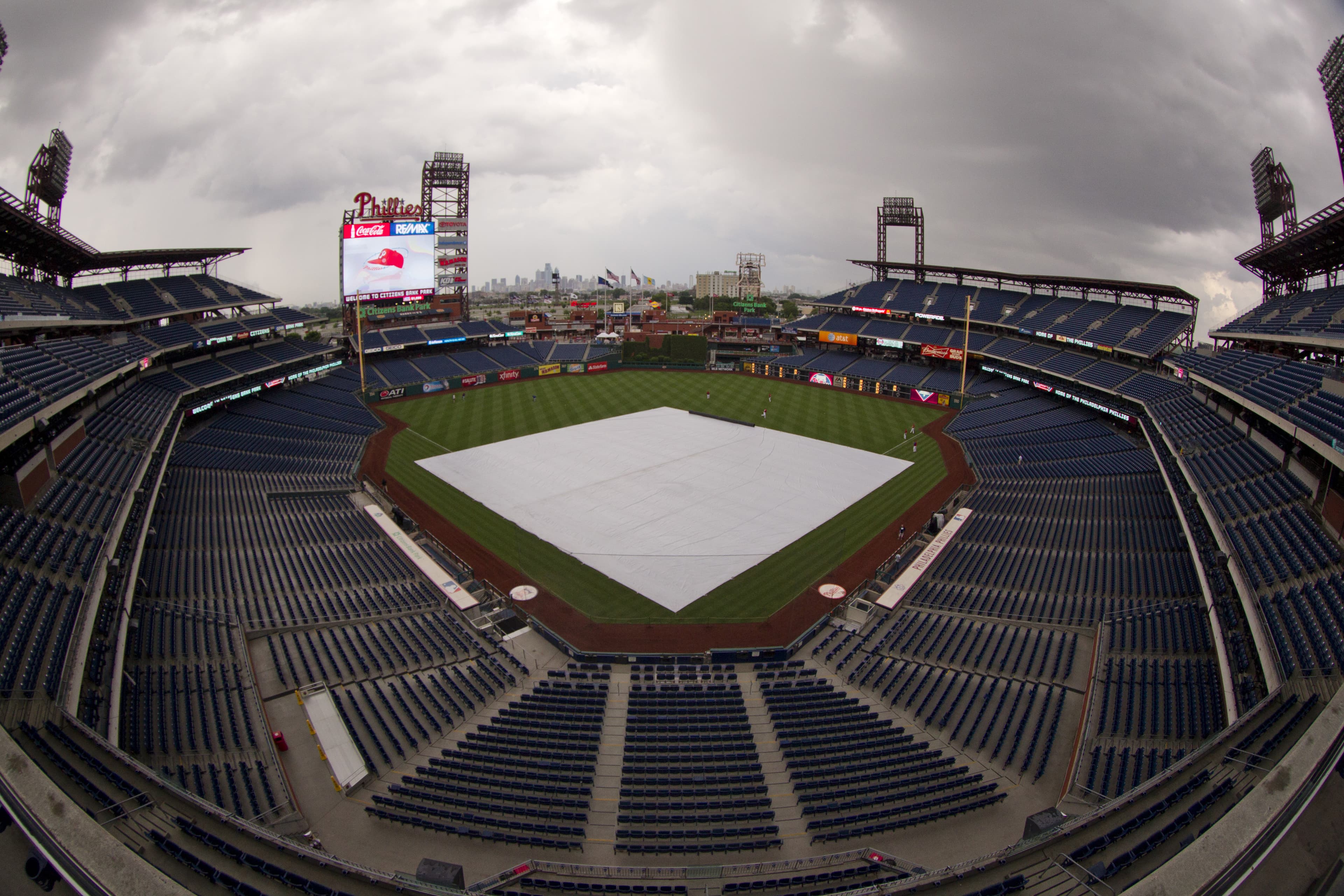 Giants vs. Phillies postponed and rescheduled