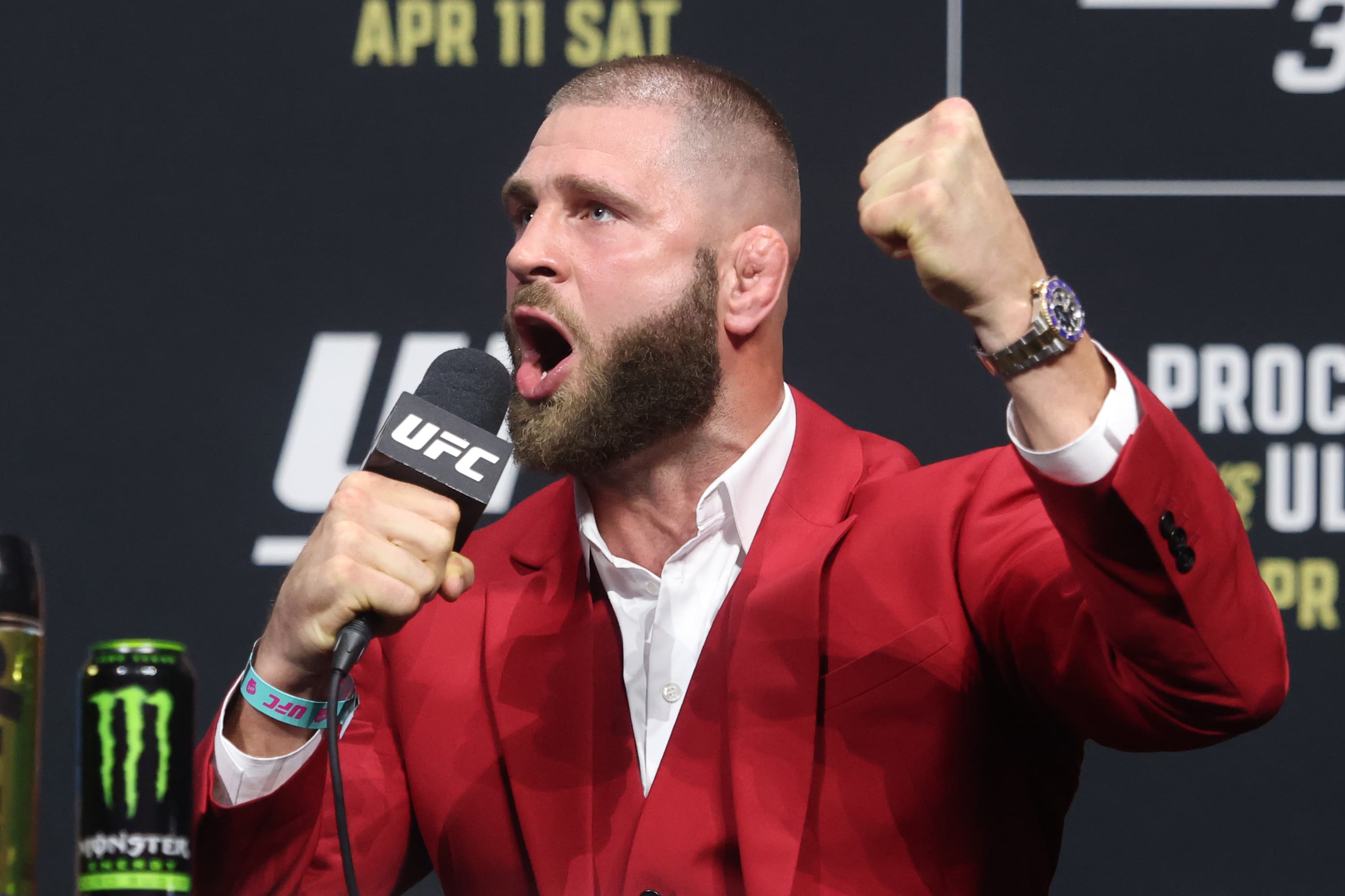 Jiri Prochazka fires back at Carlos Ulberg for UFC 327 critizism – ‘I don’t want to hear this bulls—t from a stripper’