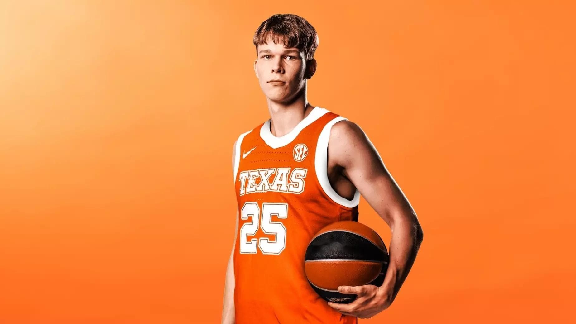 Lithuanian G Mantas Laurencikas signs with Texas