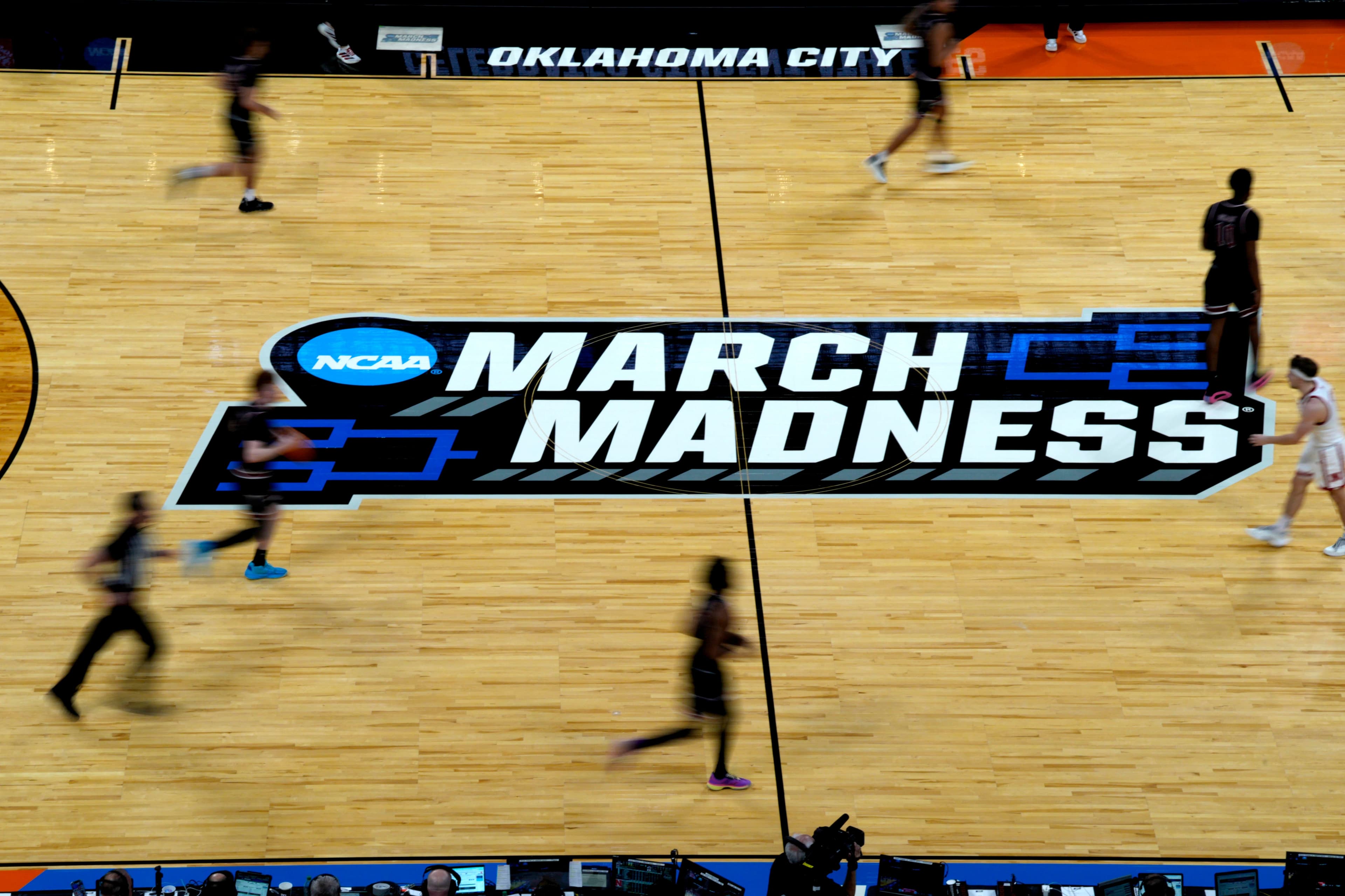 2026 NCAA Tournament Round of 32 Fan Discussion