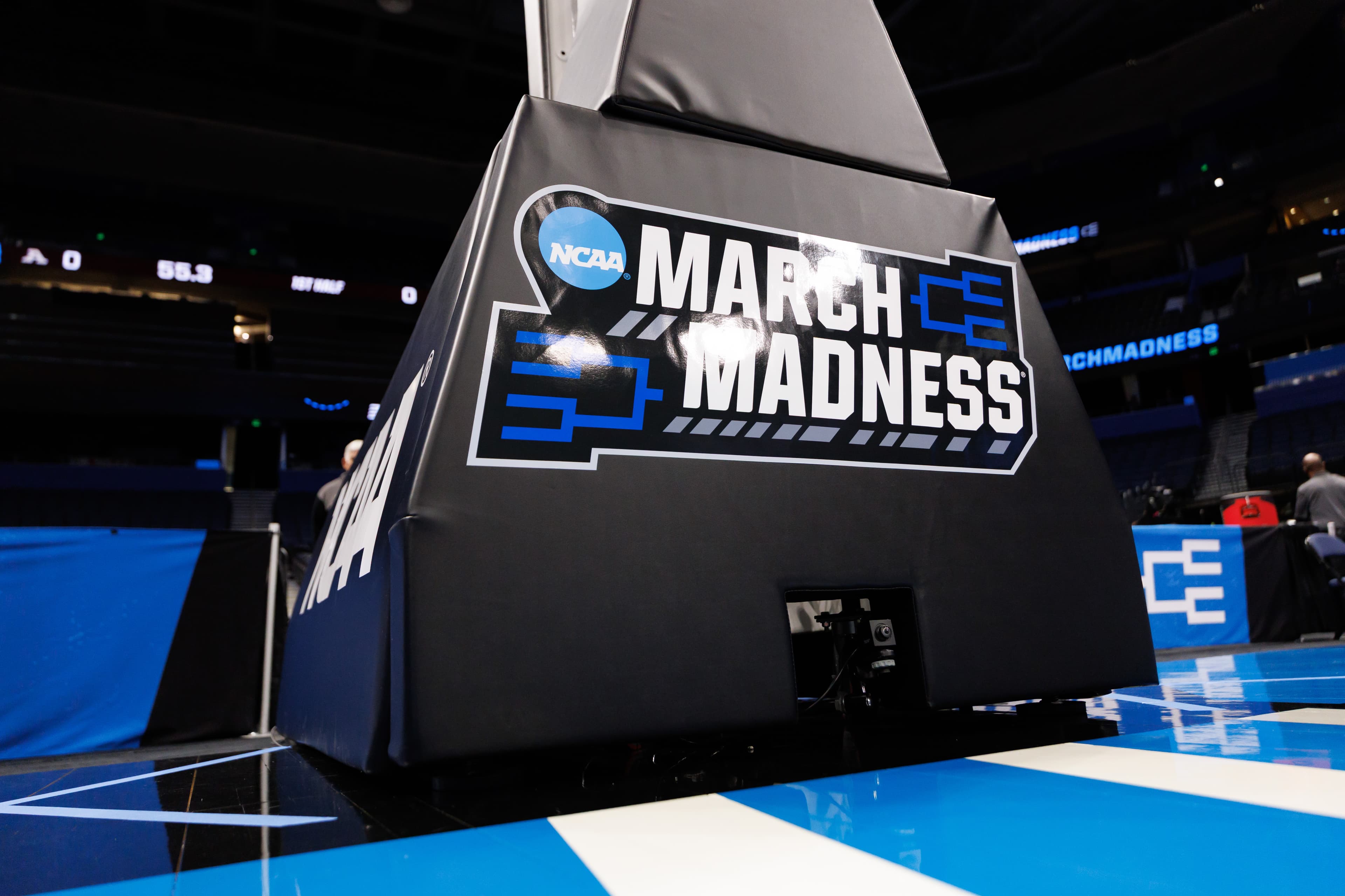 2026 NCAA Tournament Day 2 Fan Discussion